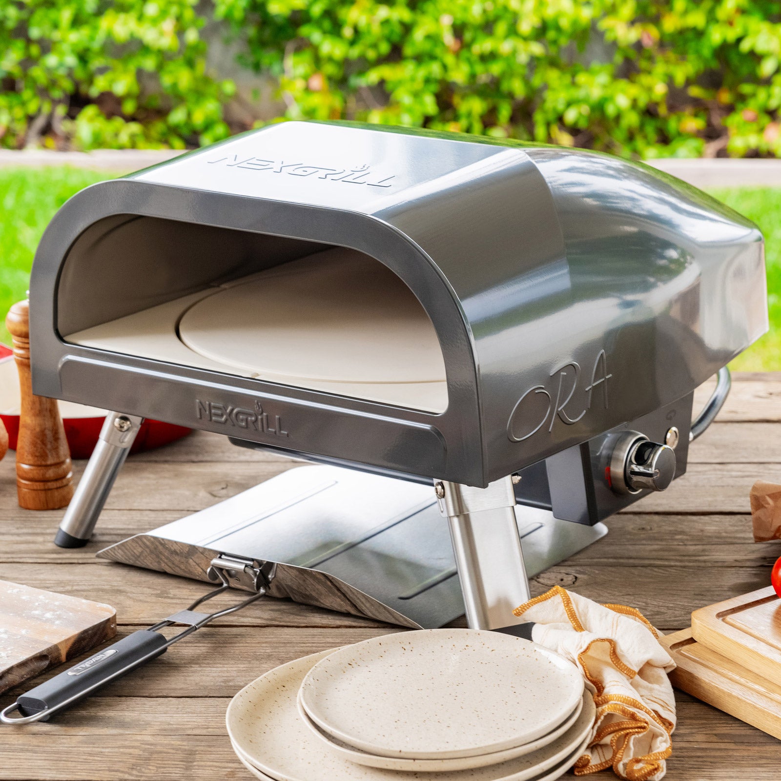 NEXGRILL ORA 16" PIZZA OVEN W/ROTATING STONE