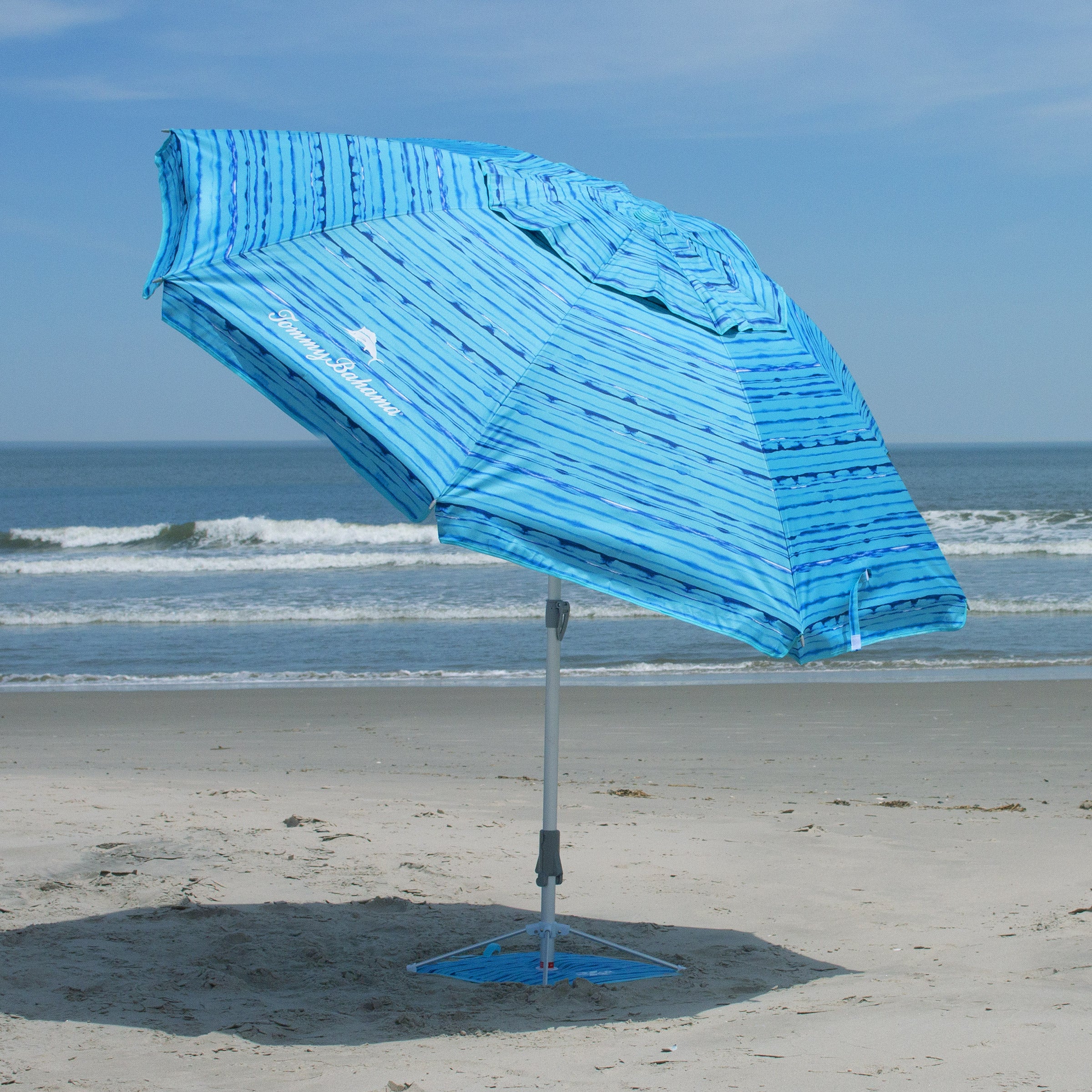 TOMMY BAHAMA BEACH UMBRELLA W/ANCHOR SYSTEM