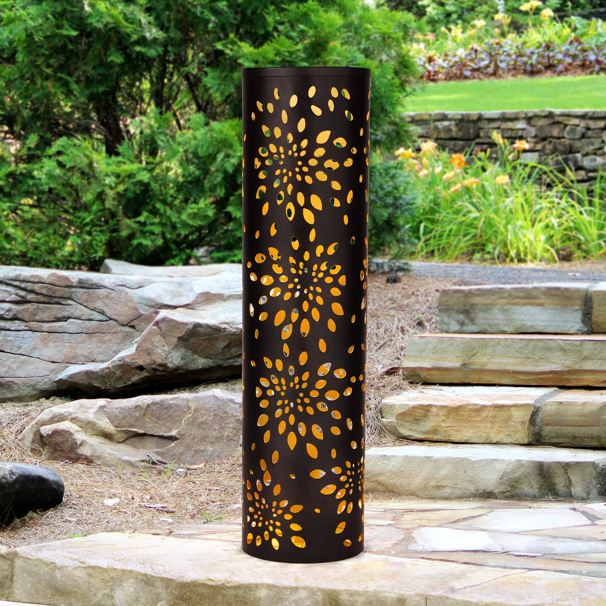 32¨ SOLAR PATIO PILLAR