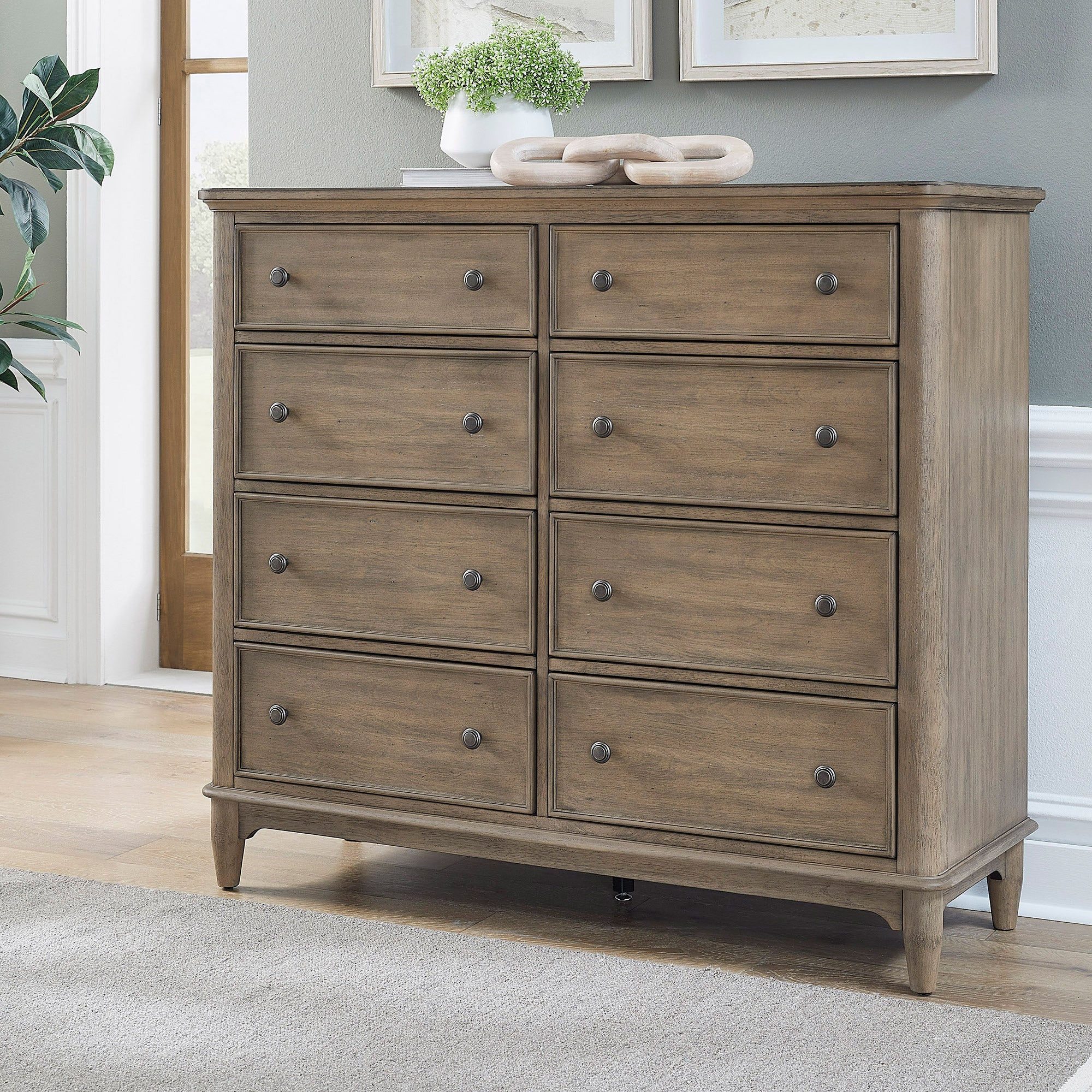 UNIVERSAL BROADMOORE LILA 8 DRAWER CHEST - Image 1