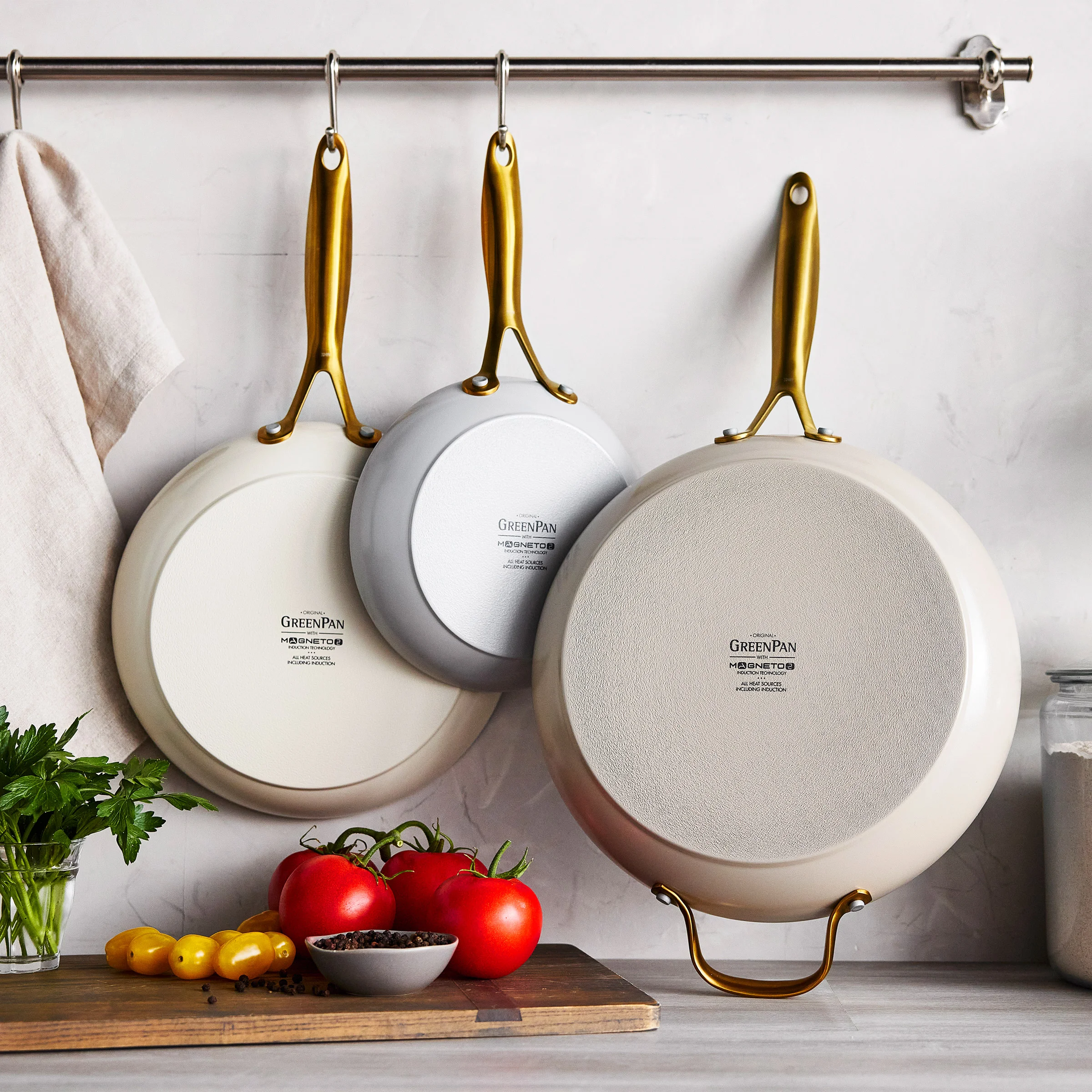 GREENPAN JEWEL PRO CERAMIC NON-STICK SKILLETS 3-PIECE - Image 1