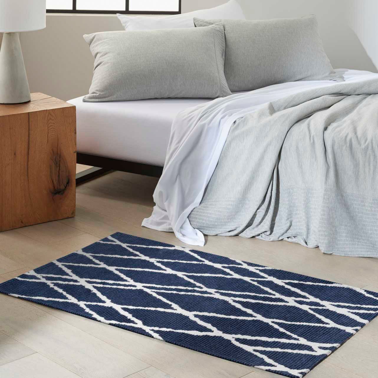 CALVIN KLEIN ACCENT RUG 30¨ X 45¨