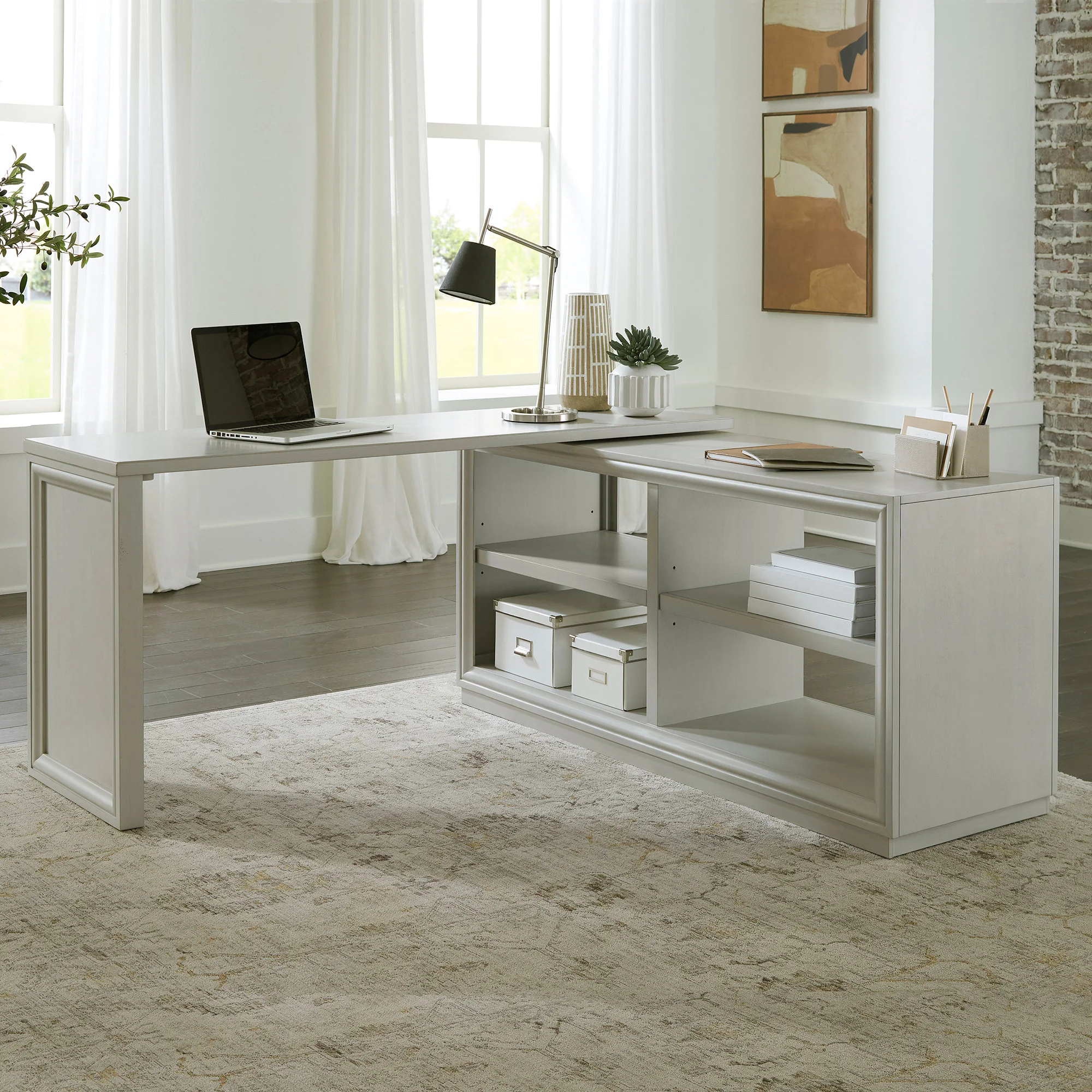 UNIVERSAL BROADMOORE PELHAM 70¨ ROTATING DESK