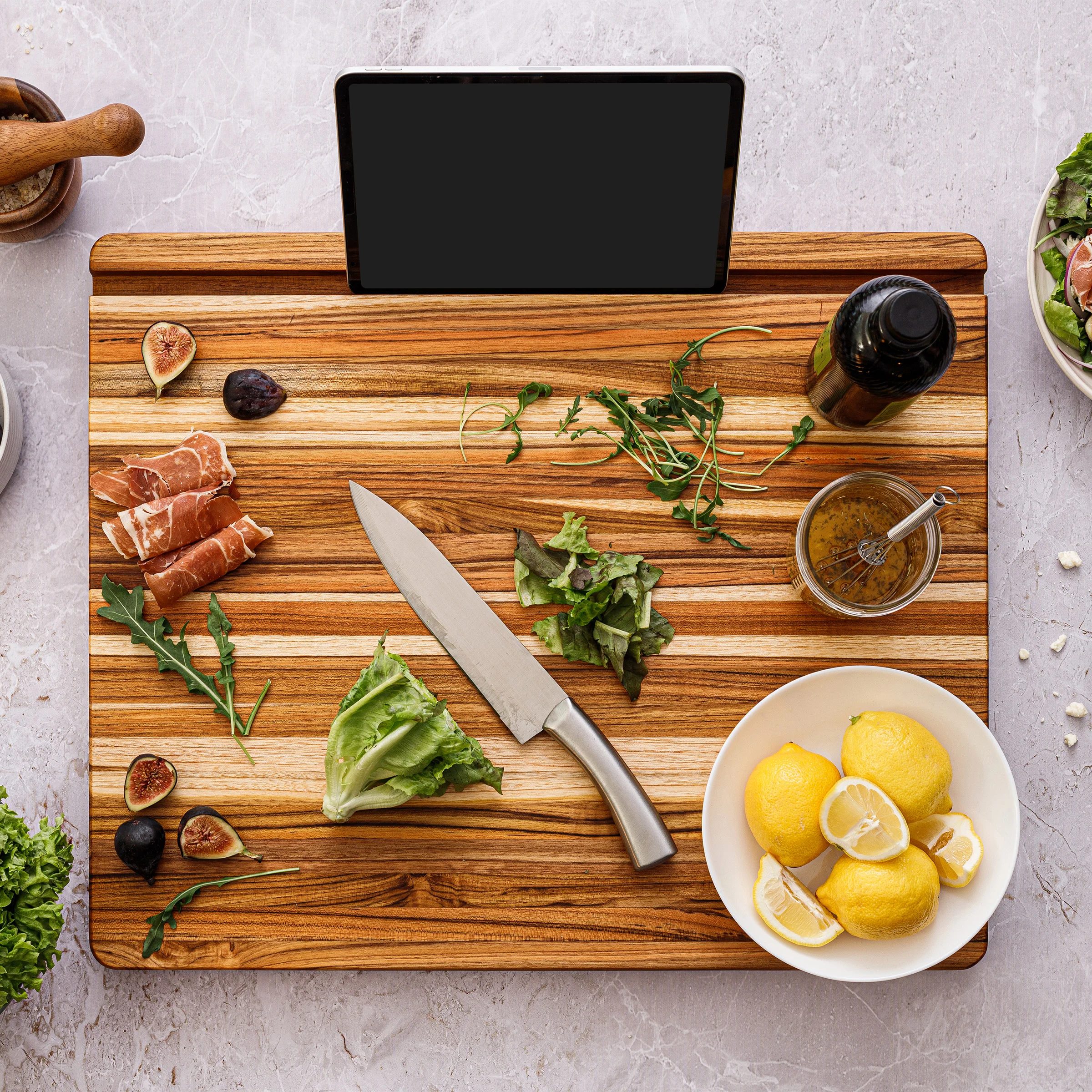 TEAKHAUS REVERSIBLE XL CUTTING BOARD - Image 1