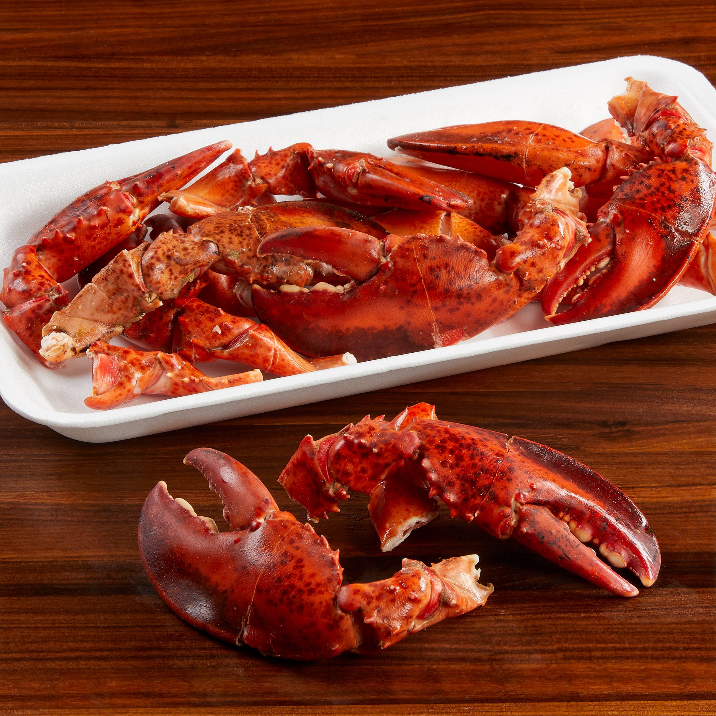WILD COOKED LOBSTER CLAWS PREVIOUSLY FROZEN PER LB - Image 1