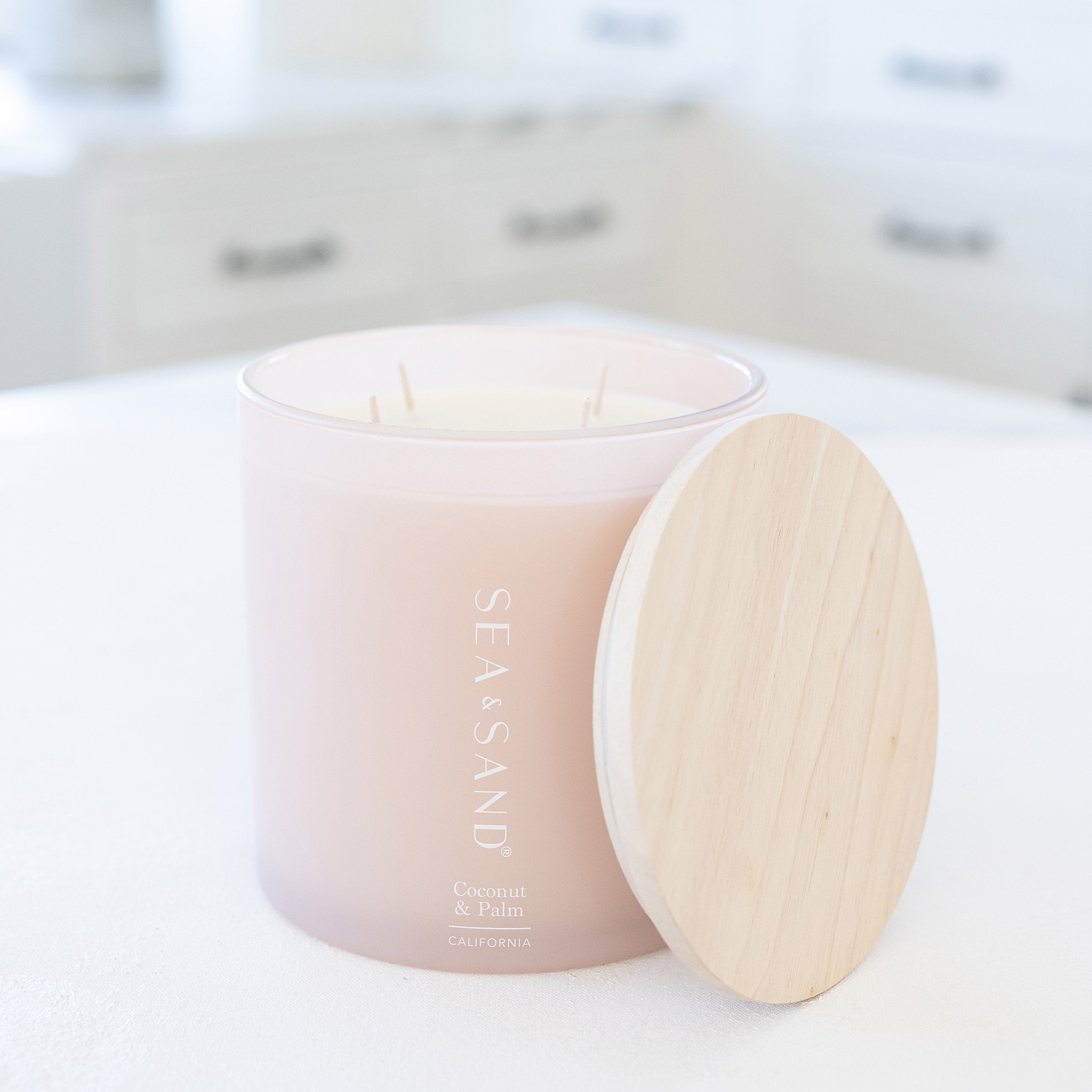 SEA + SAND 53OZ CANDLE - Image 1