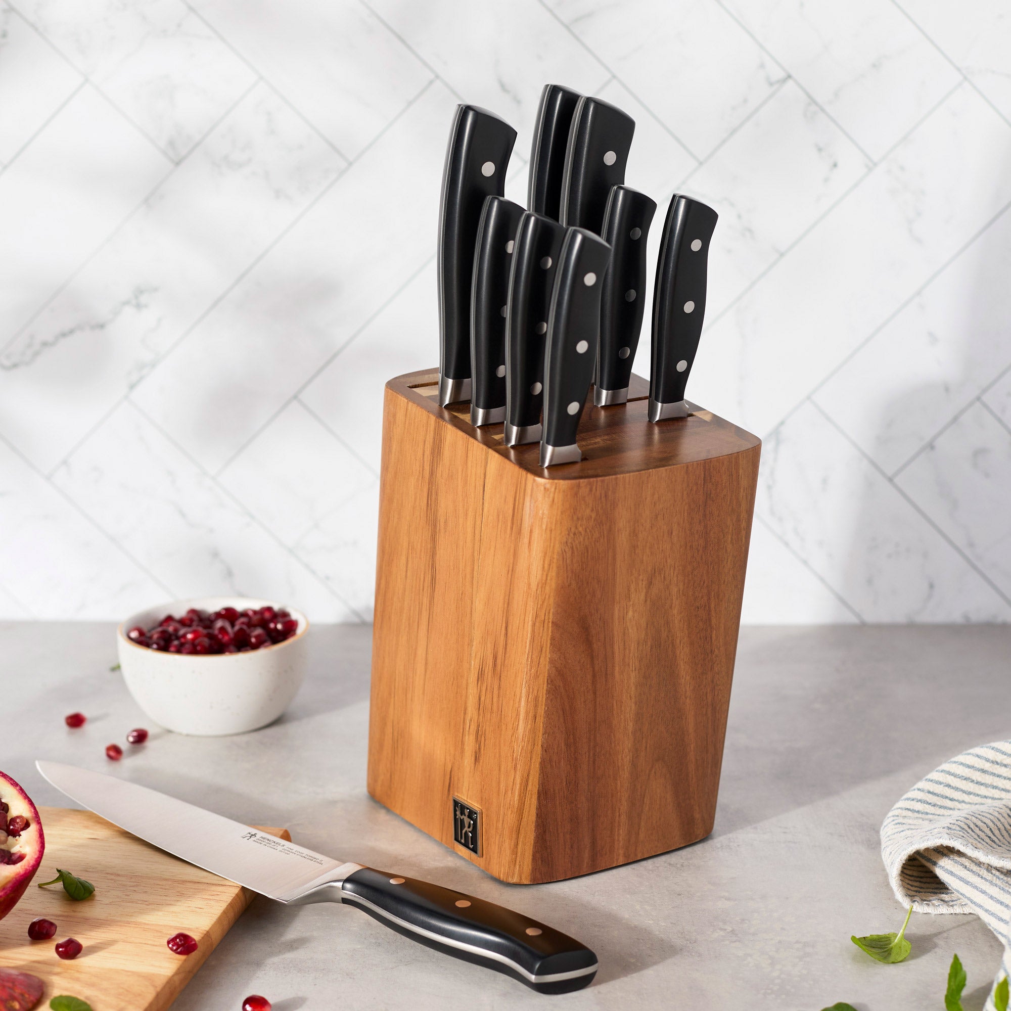 HENCKELS FINE EDGED FORGED 10PC KNIFE BLOCK SET - Image 1