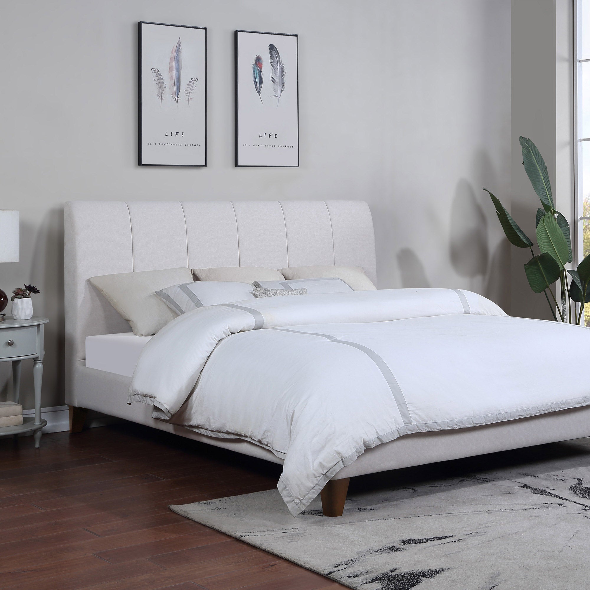 NORTHRIDGE PIPER GLEN KING UPHOLSTERED BED - Image 1