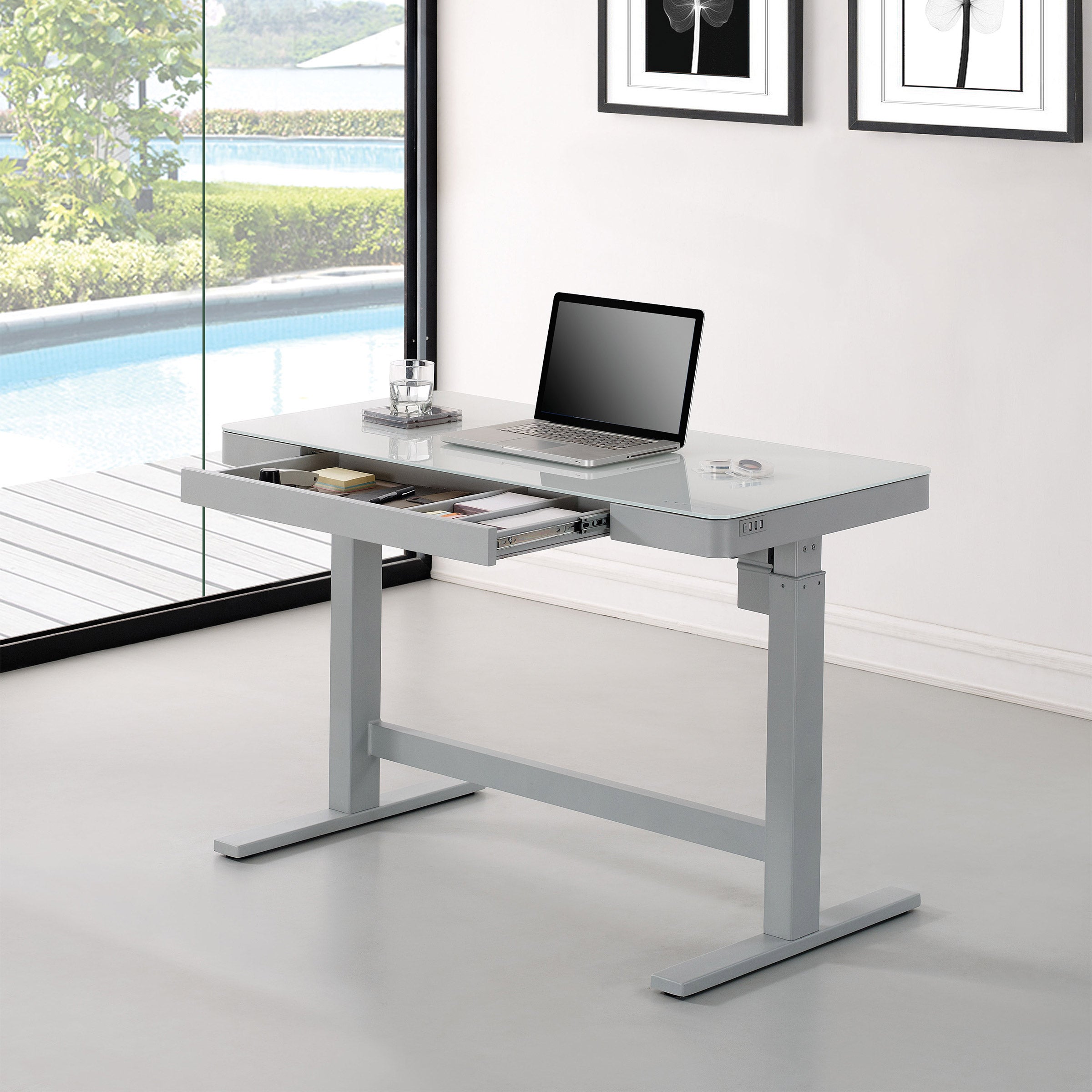 TRESANTI ADJUSTABLE HEIGHT DESK