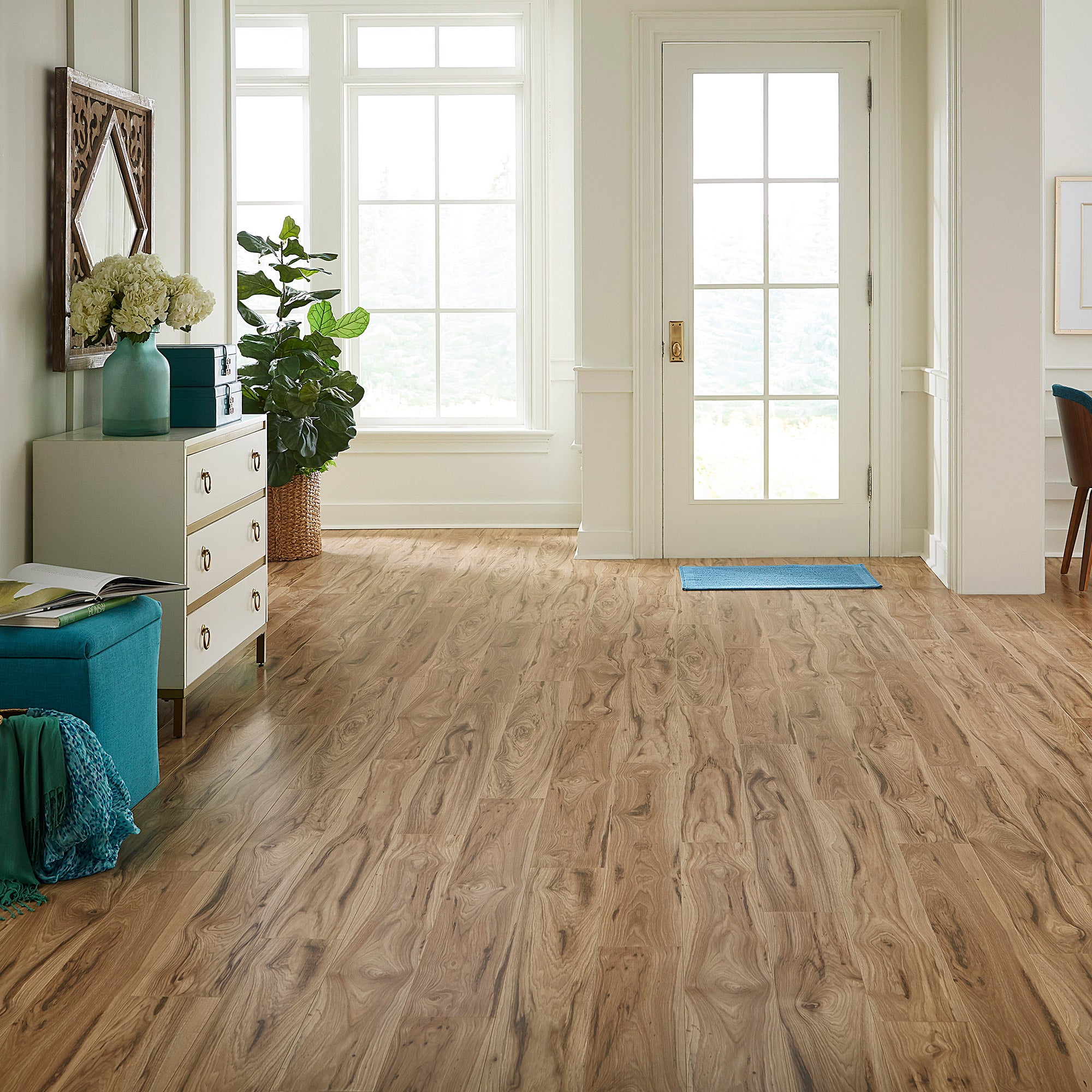 MOHAWK HOME MILLPORT HICKORY OAK WATERPROOF LAMINATE ^