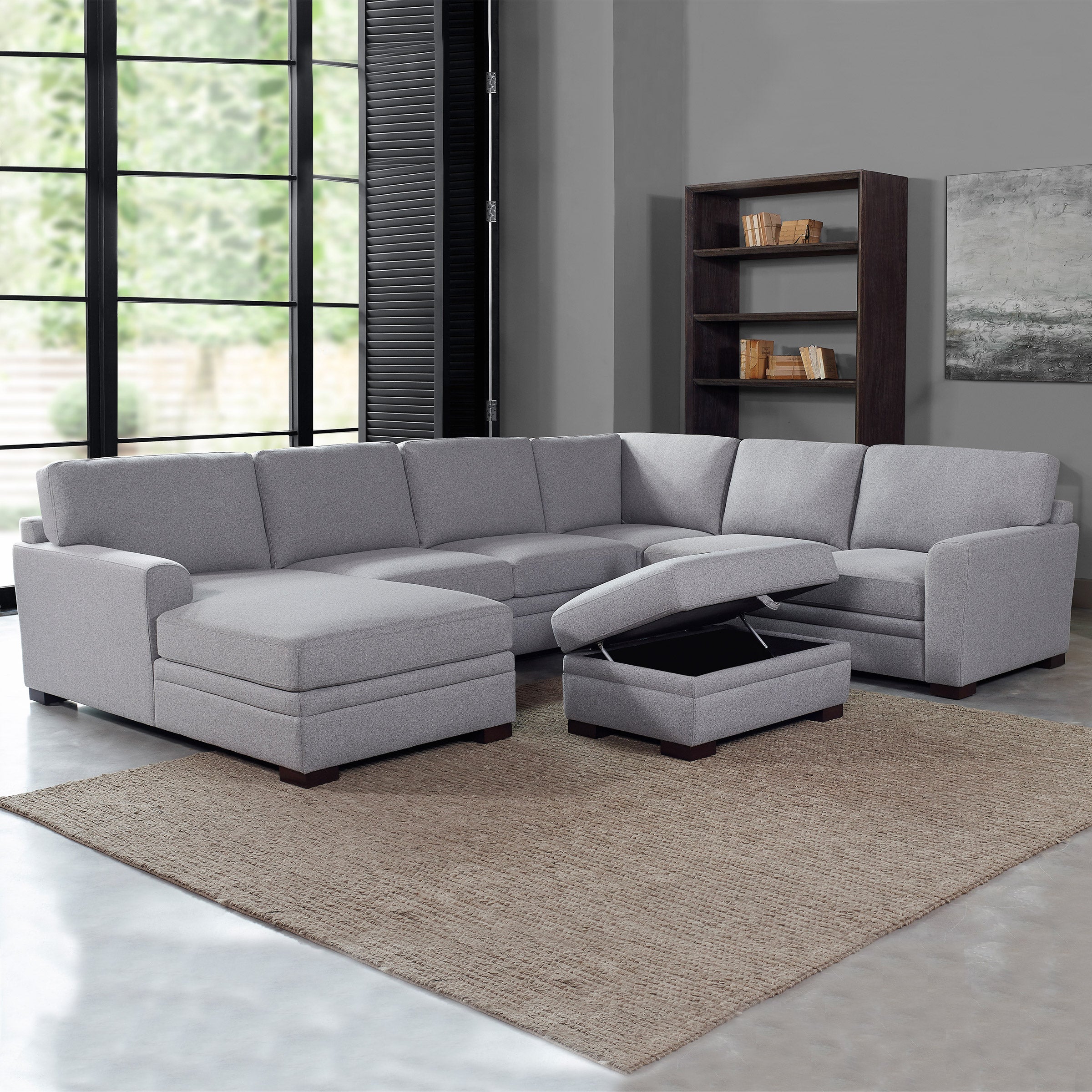 THOMASVILLE LANGDON FABRIC SECTIONAL WITH OTTOMAN