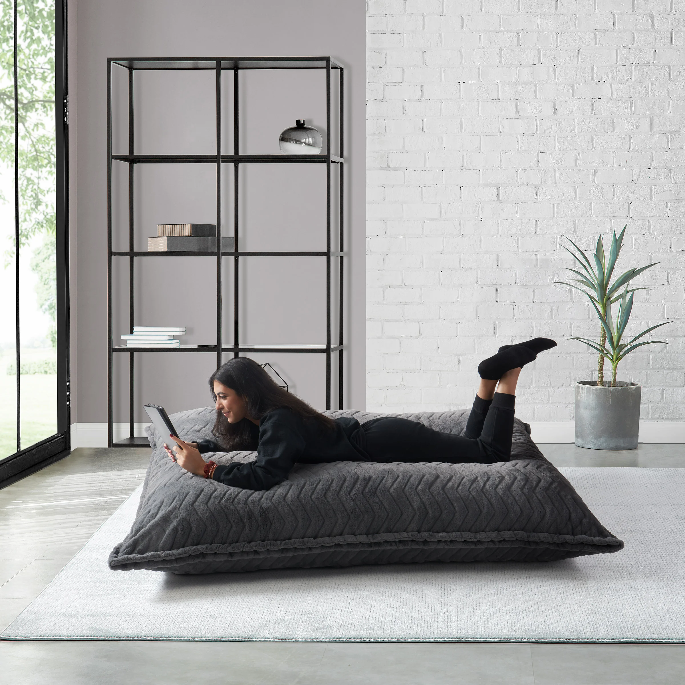 CRASH PILLOW - Image 1