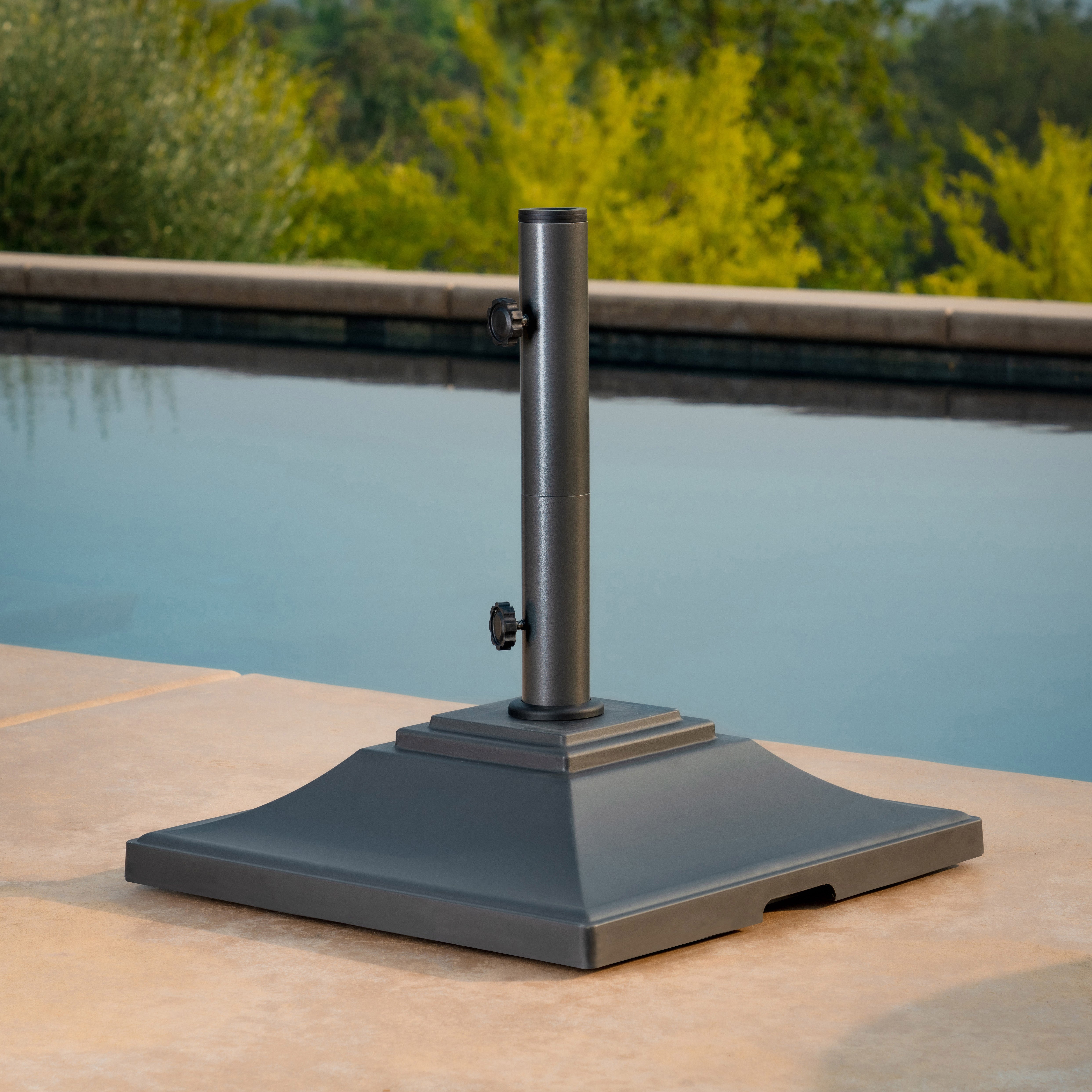SUNVILLA UMBRELLA BASE - Image 1
