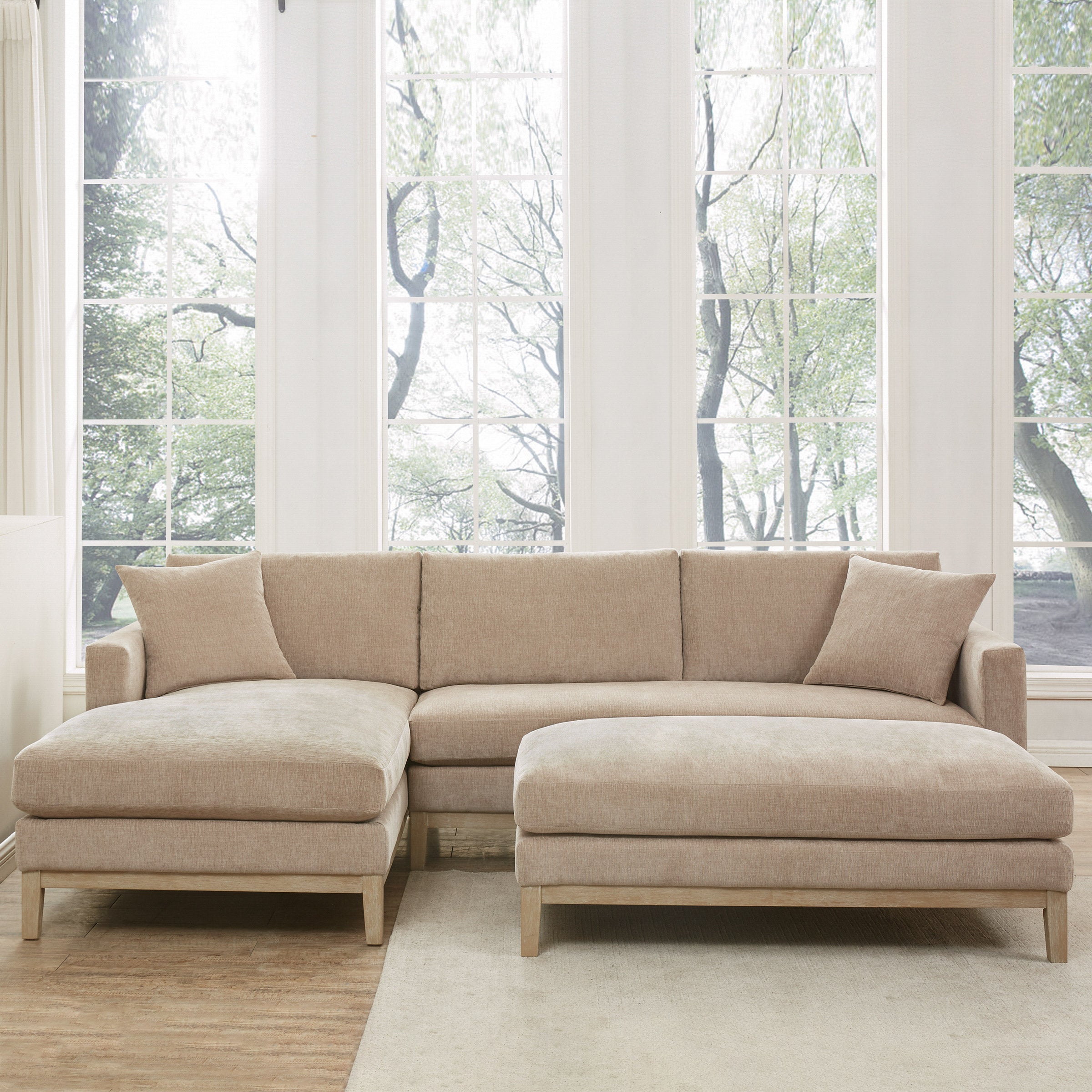SYNERGY HOME CASPIAN FABRIC SECTIONAL W/OTTOMAN