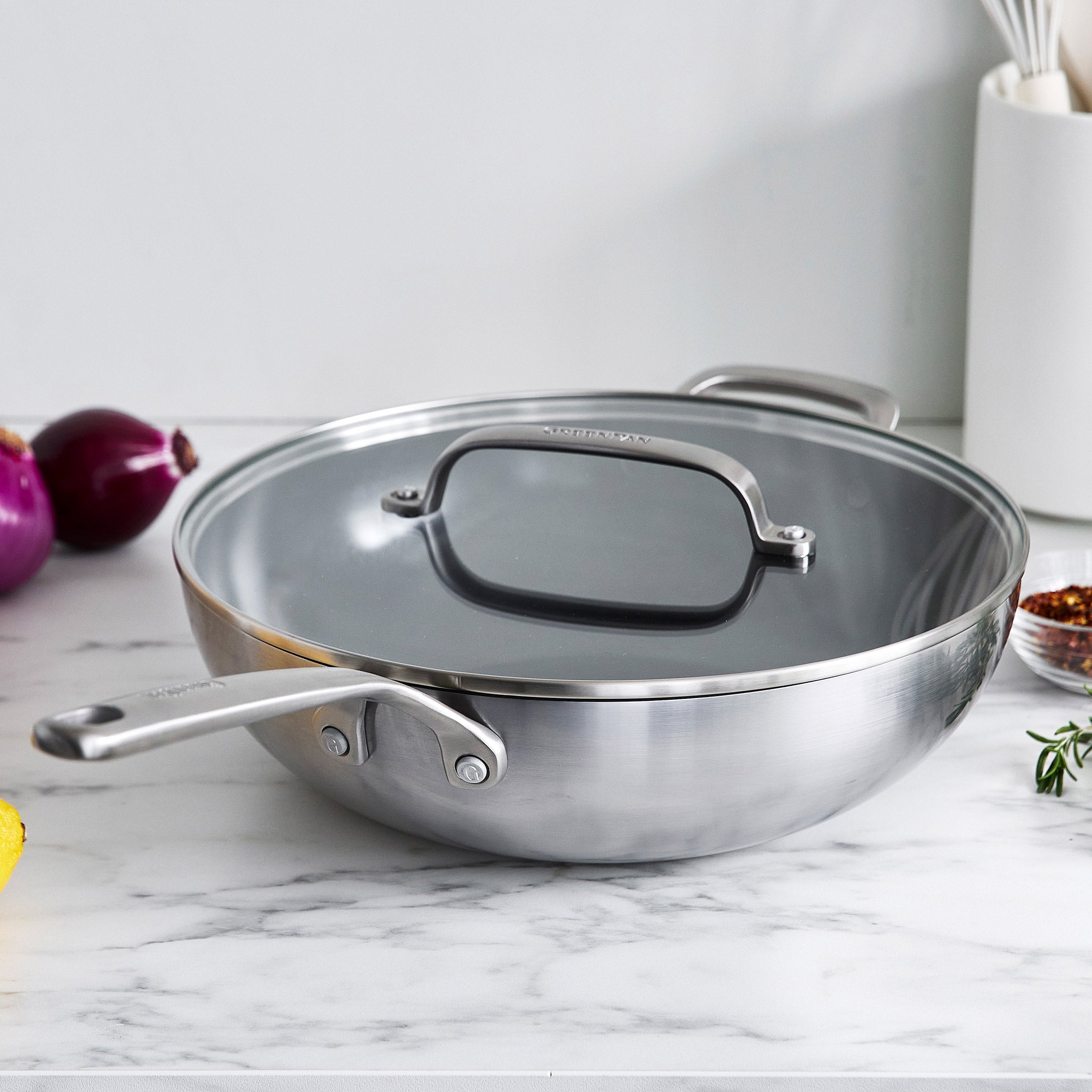 GREENPAN GP5 VISTA 5QT COVERED WOK WITH HELPER HANDLE - Image 1