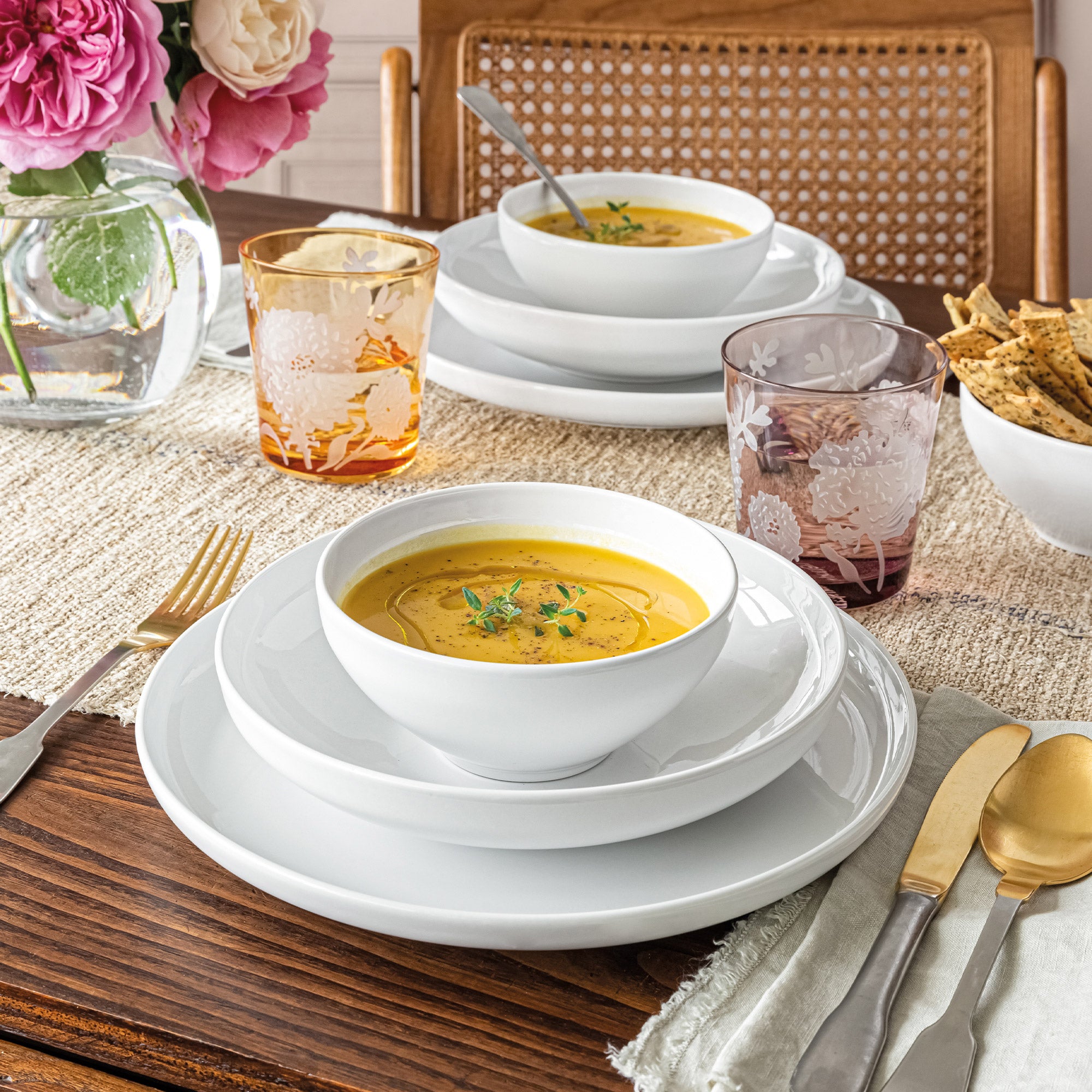 OVER AND BACK ST GERMAIN 12-PIECE DINNERWARE - Image 1