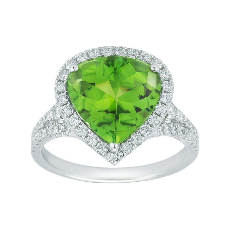4.61CT PEAR SHAPE PERIDOT & .62CTW VS2,I 18KT WHITE GOLD RING