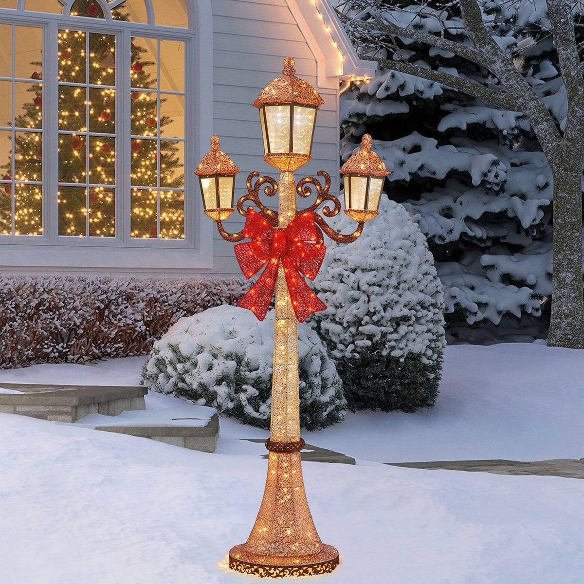7' TRIPLE LAMP POST WITH LED LIGHTS