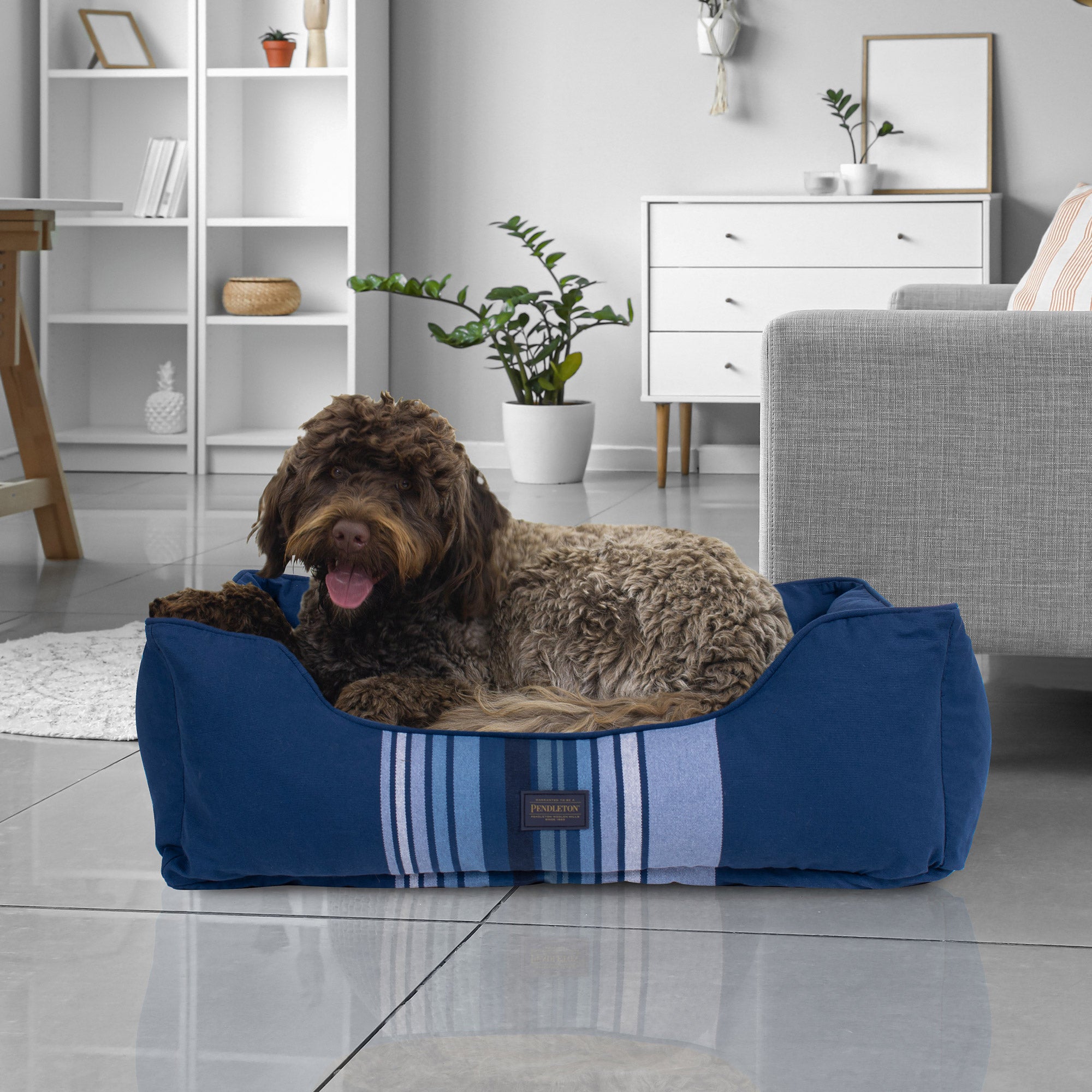 PENDLETON LARGE KUDDLER DOG BED BLUE