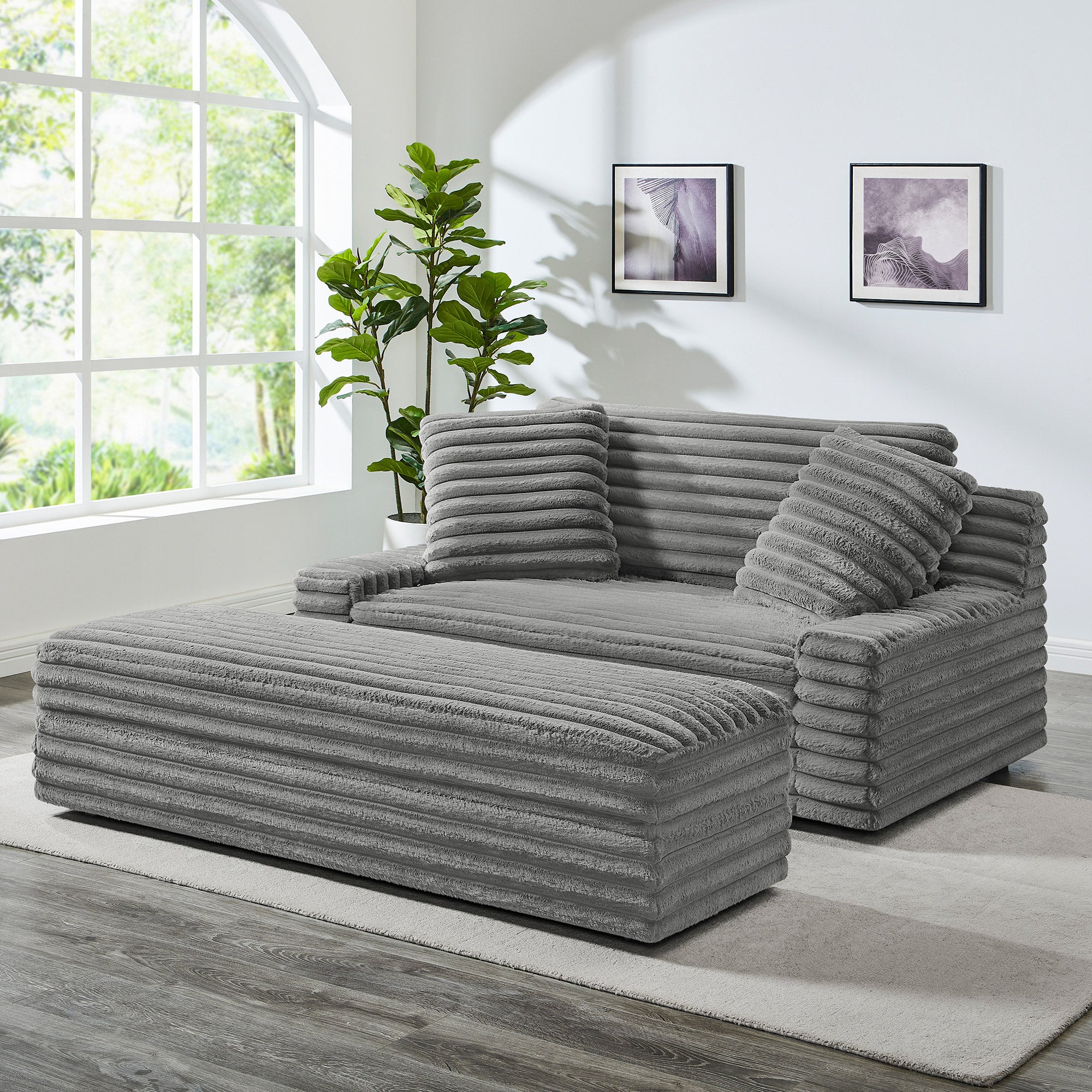 THOMASVILLE WILLS OVERSIZED CHAIR WITH STORAGE OTTOMAN