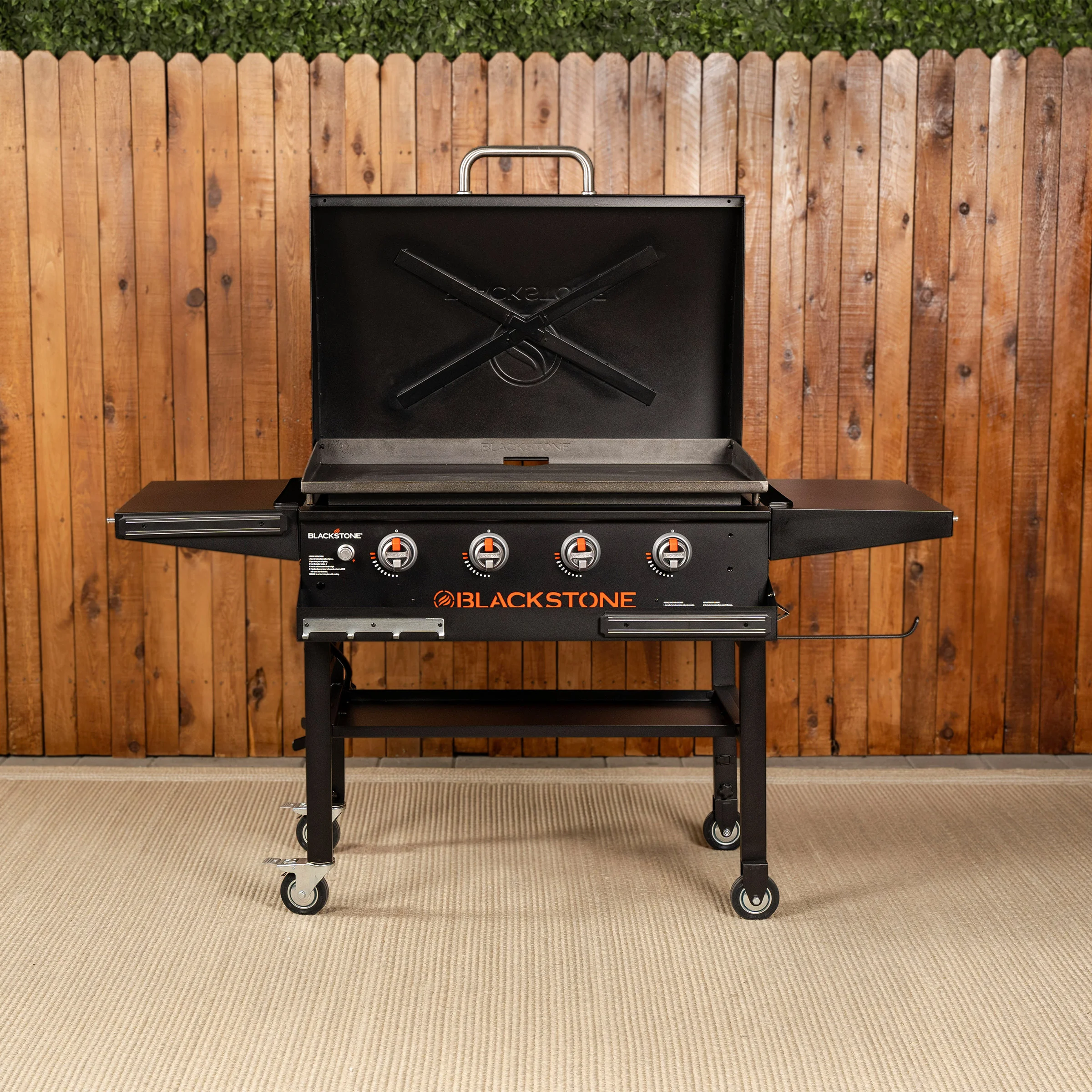 BLACKSTONE 36IN GAS GRIDDLE W/HINGED HOOD & COVER - Image 1