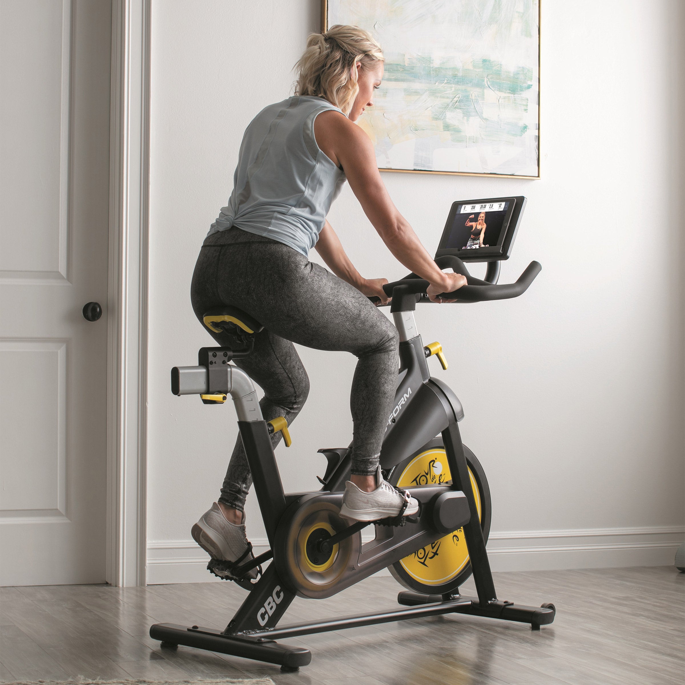 PROFORM TOUR DE FRANCE CBC STUDIO CYCLE WITH 1YR IFIT MEMBERSHIP