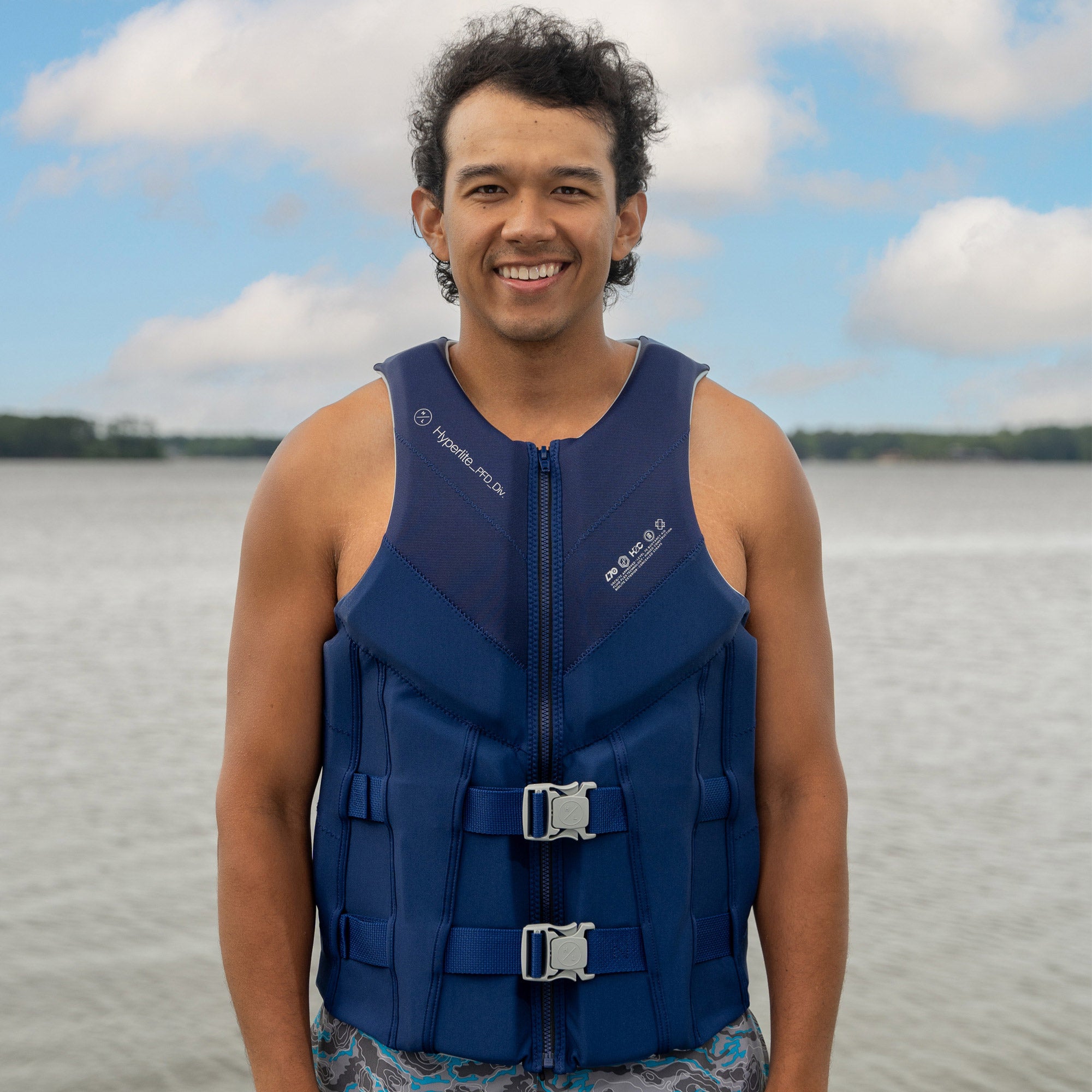 HO SPORTS HYPERLITE MENS LIFE VEST
