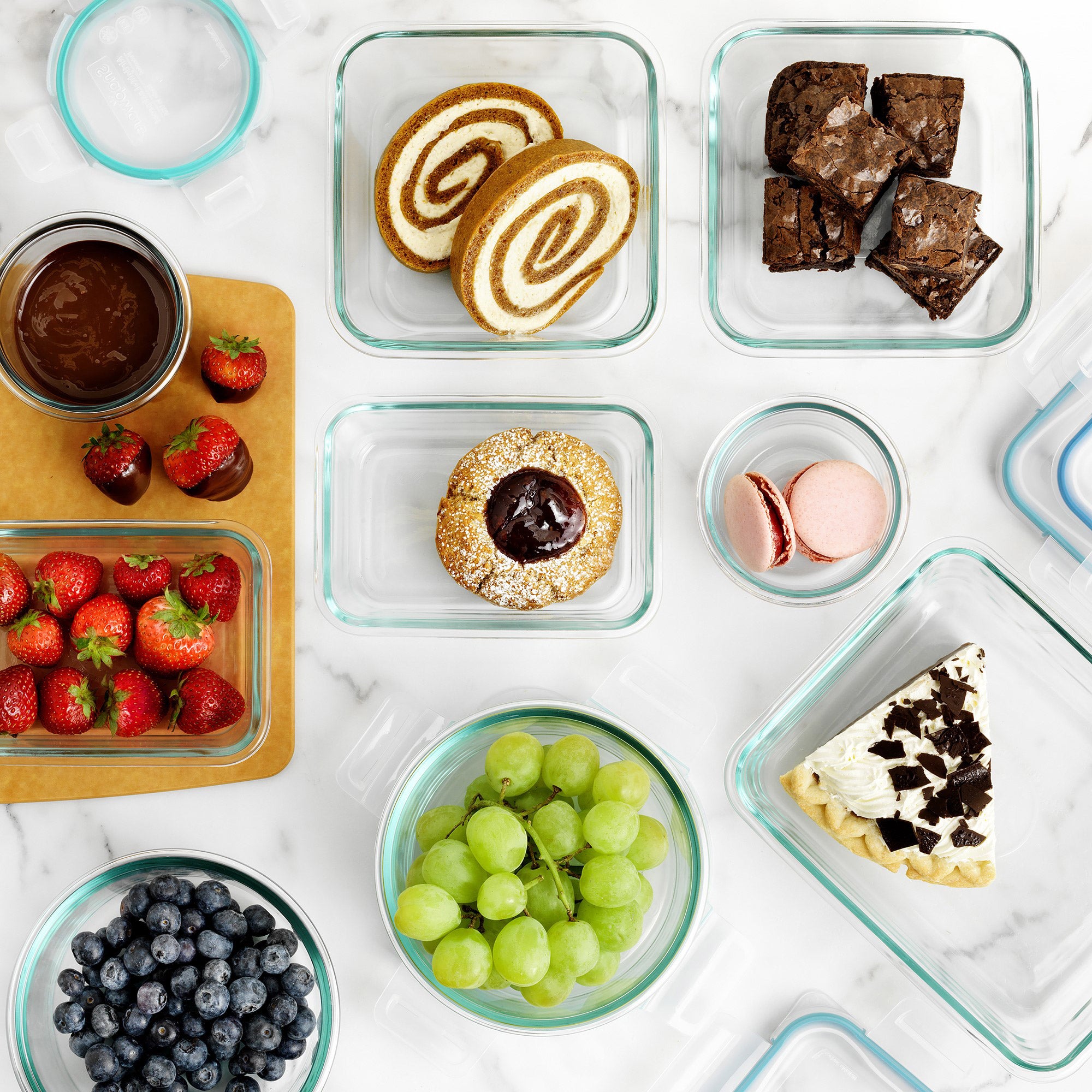Snapware 18-Piece Pyrex Glass Food Storage Set - $24.99 at Costco
