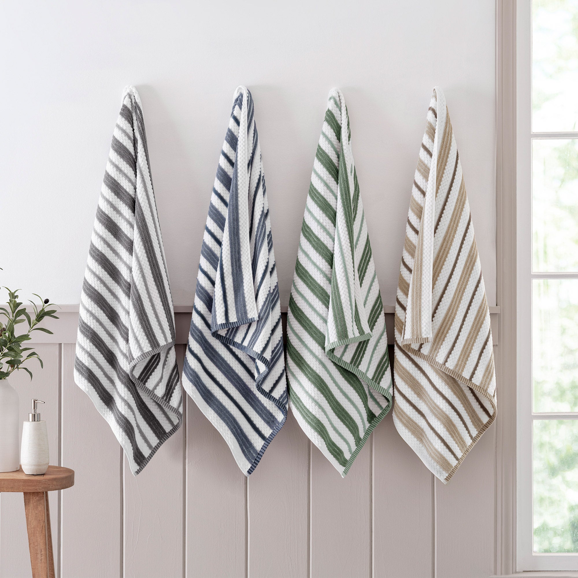 Welspun Textured Stripe Towel (#1796301) - $3.97 (down from $9.99)