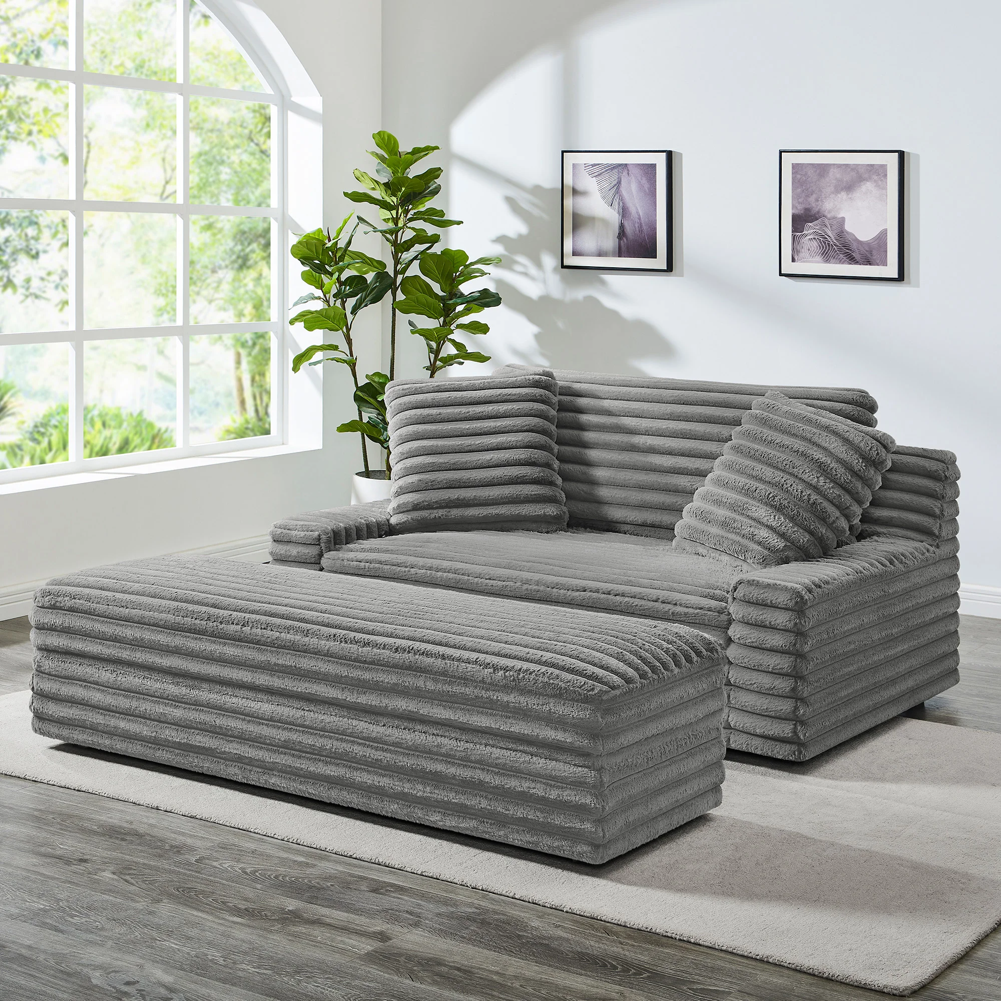 Thomasville Wills Oversized Chair with Storage Ottoman (#1783243