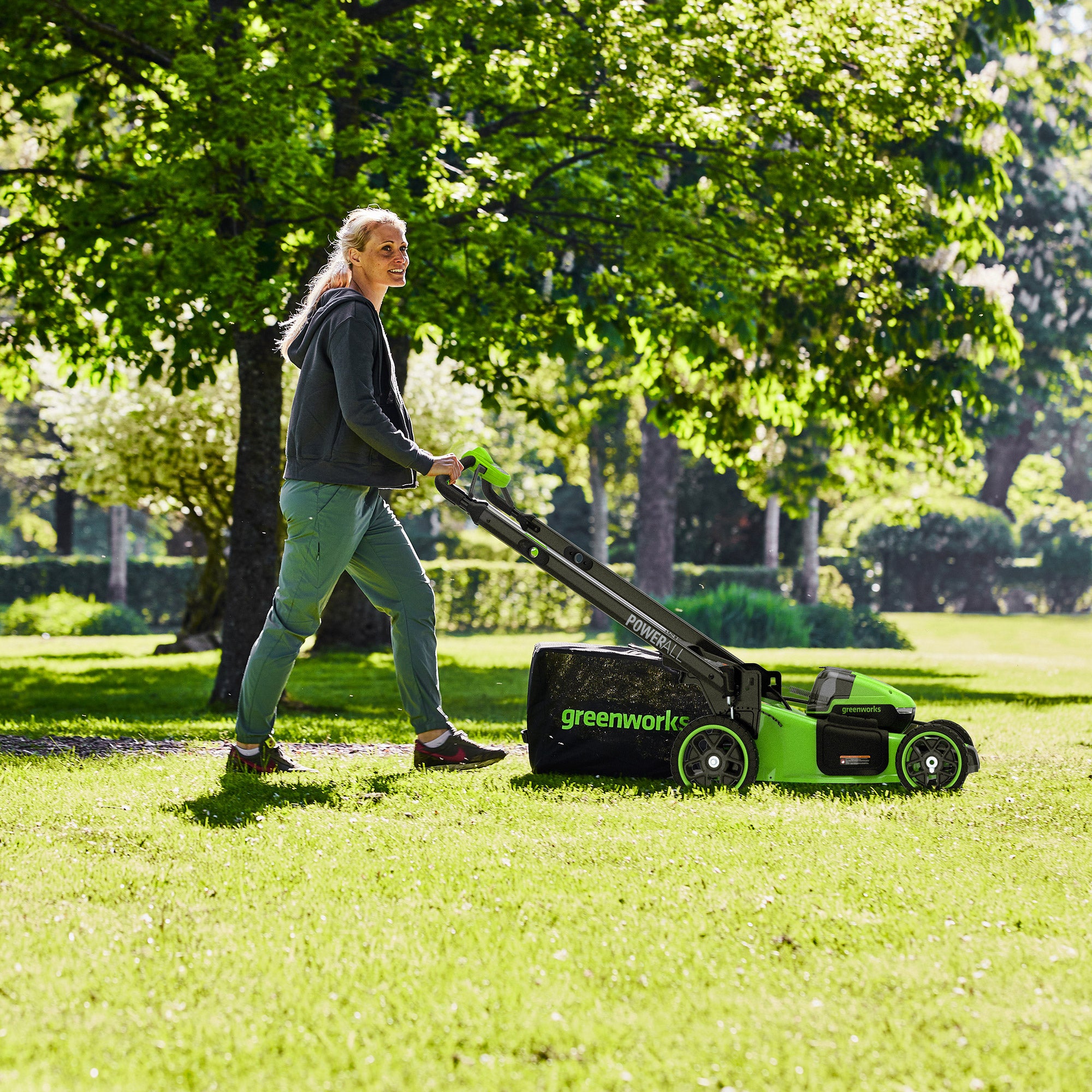 Greenworks 2x24V Mower, Trimmer, Blower Combo Kit with (4) 4Ah
