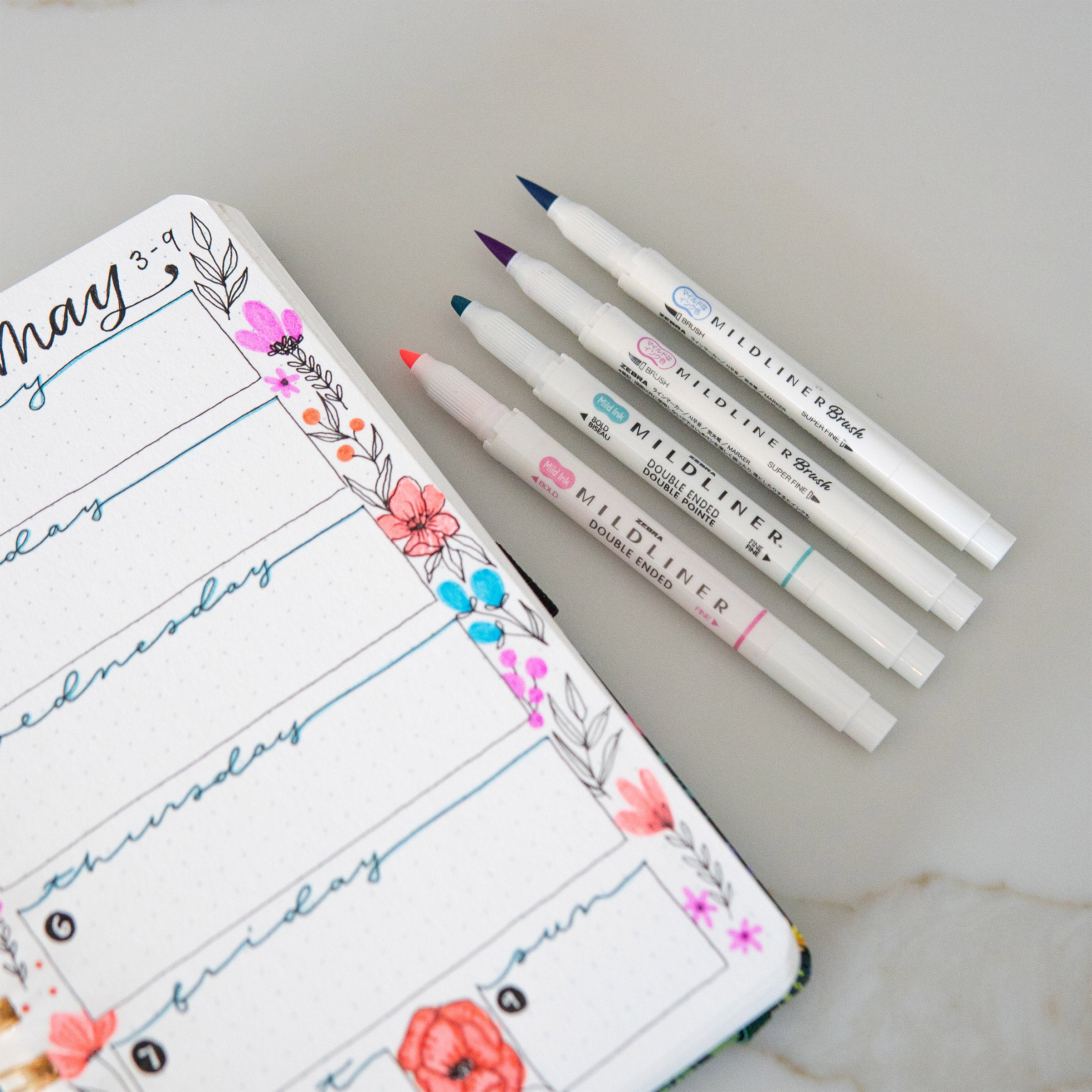 ZEBRA 33 PIECE JOURNALING GIFT SET - Thumbnail 4