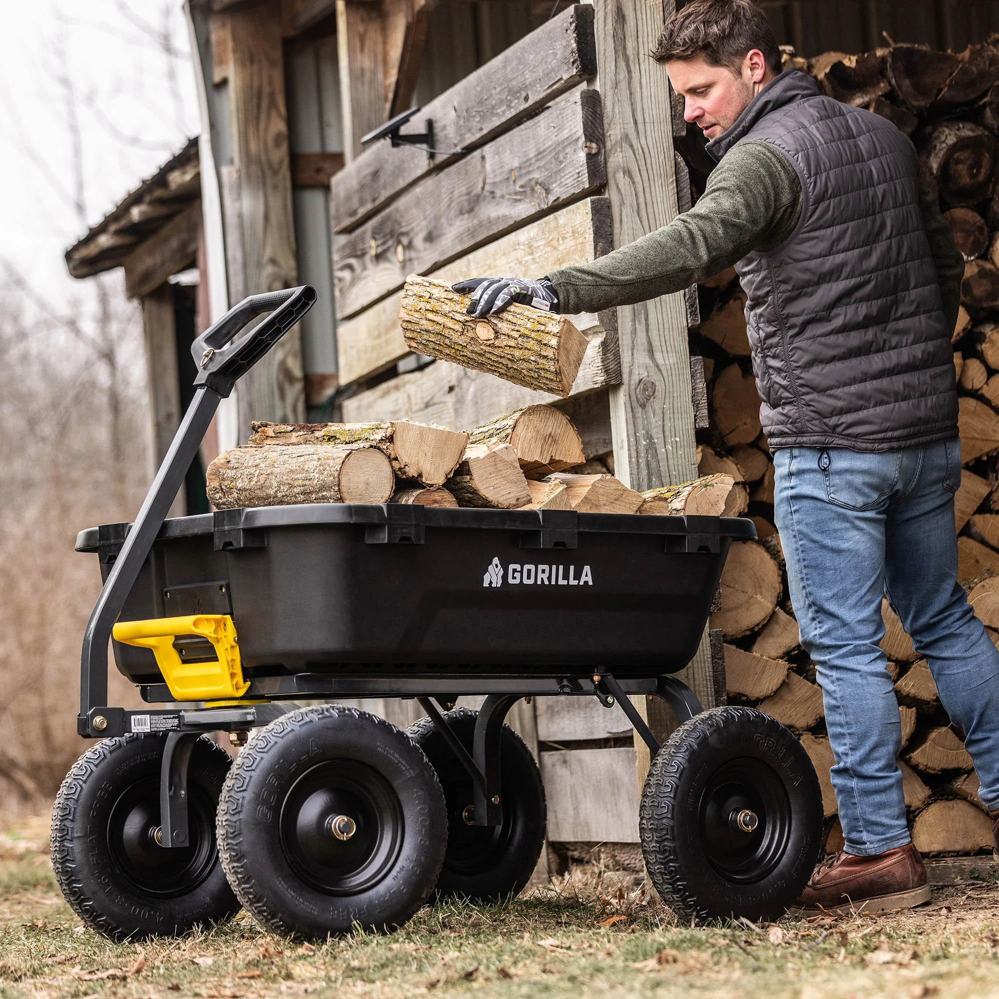 GORILLA 9 CU FT DUMP CART 16¨ FLAT FREE TIRES - Thumbnail 3