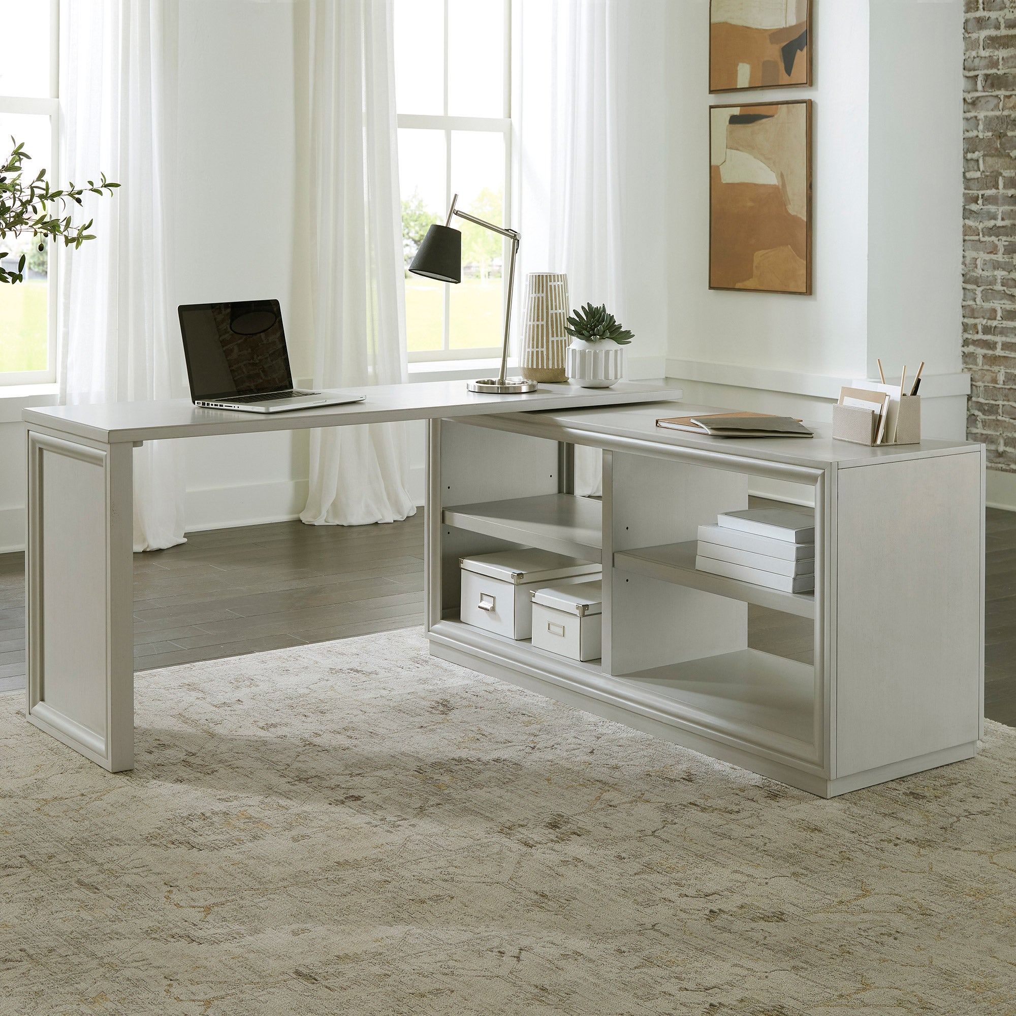 UNIVERSAL BROADMOORE PELHAM 70¨ ROTATING DESK - Image 1
