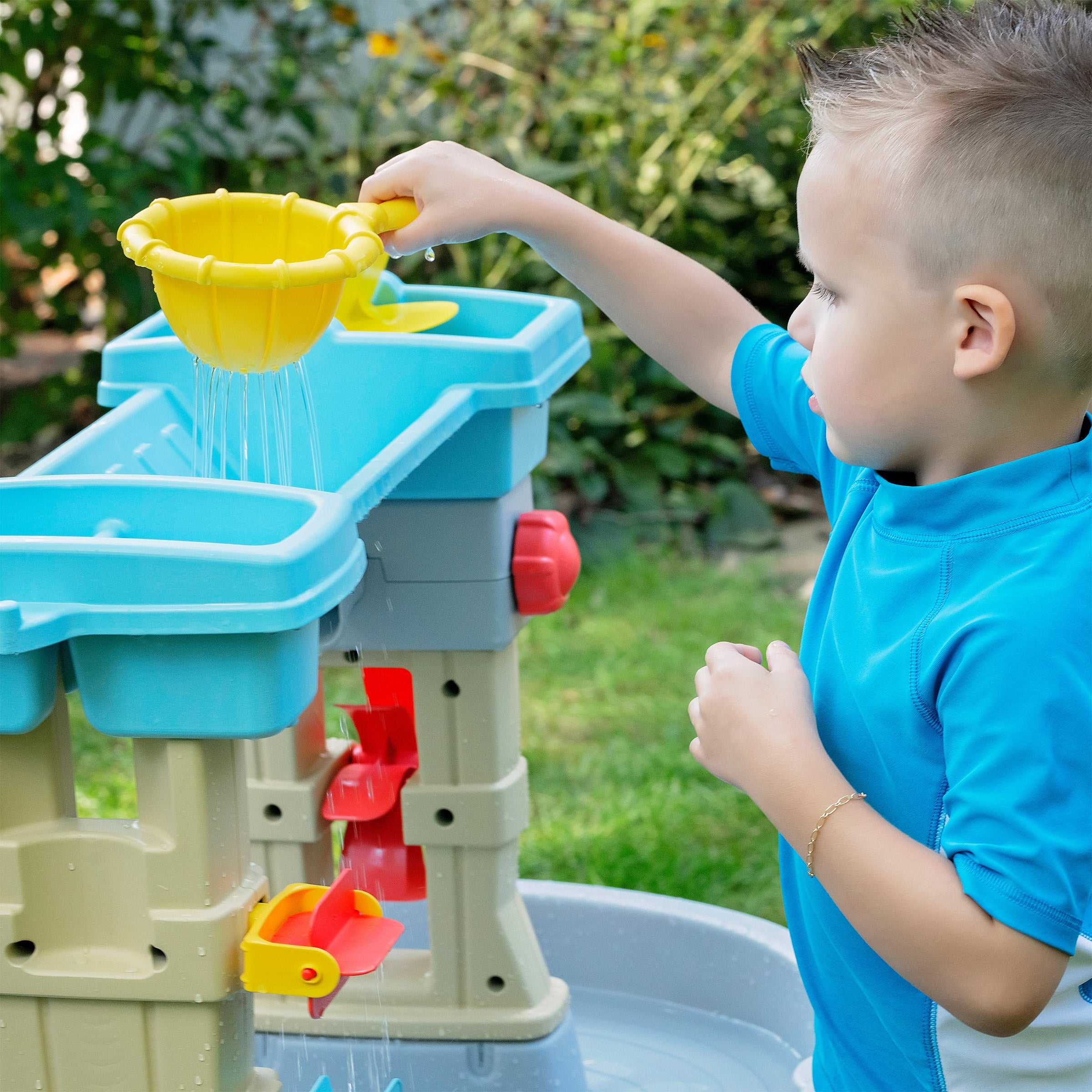 STEP2 RAIN SHOWERS & FLOW WATER TABLE - Thumbnail 2