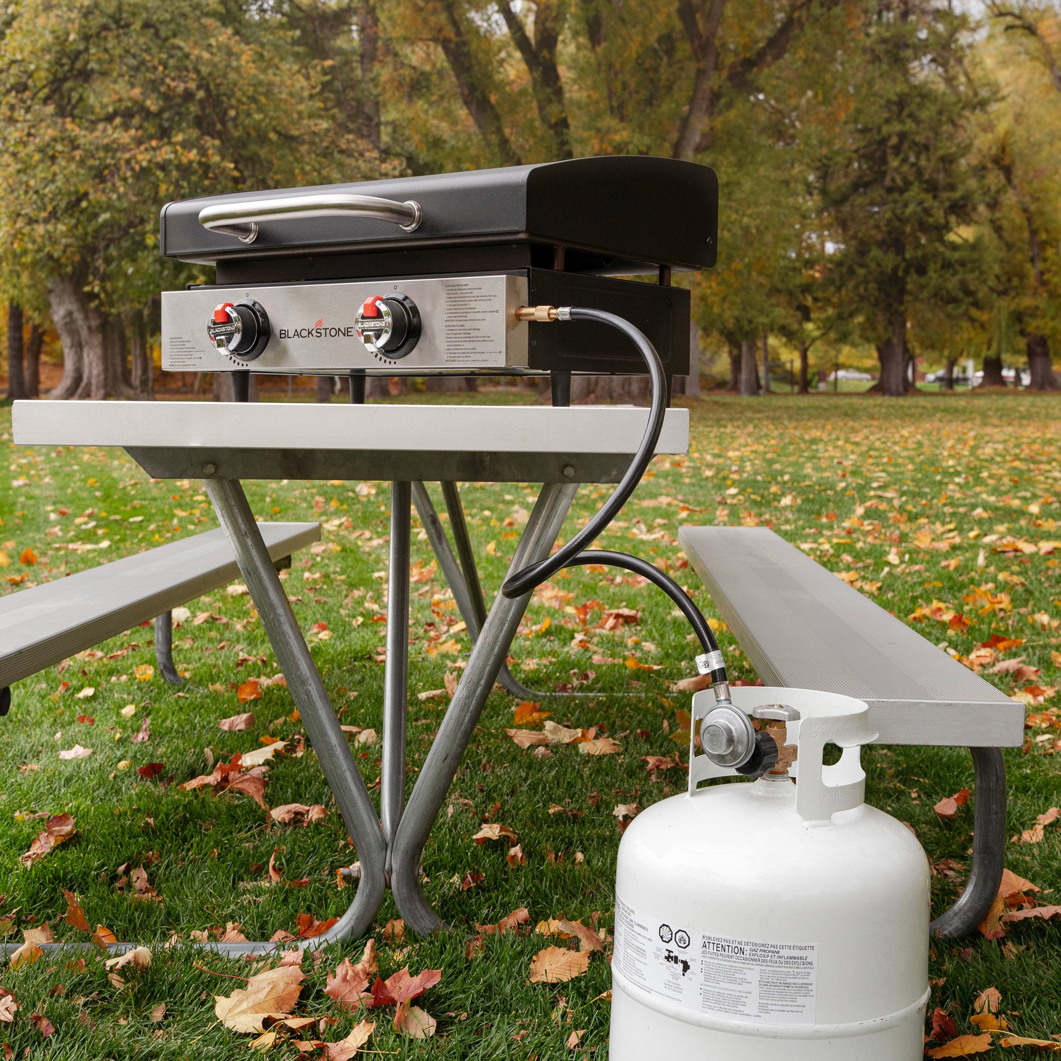 BLACKSTONE 22IN TABLE TOP GRIDDLE W/ HOOD & CLEANING KIT - Thumbnail 5