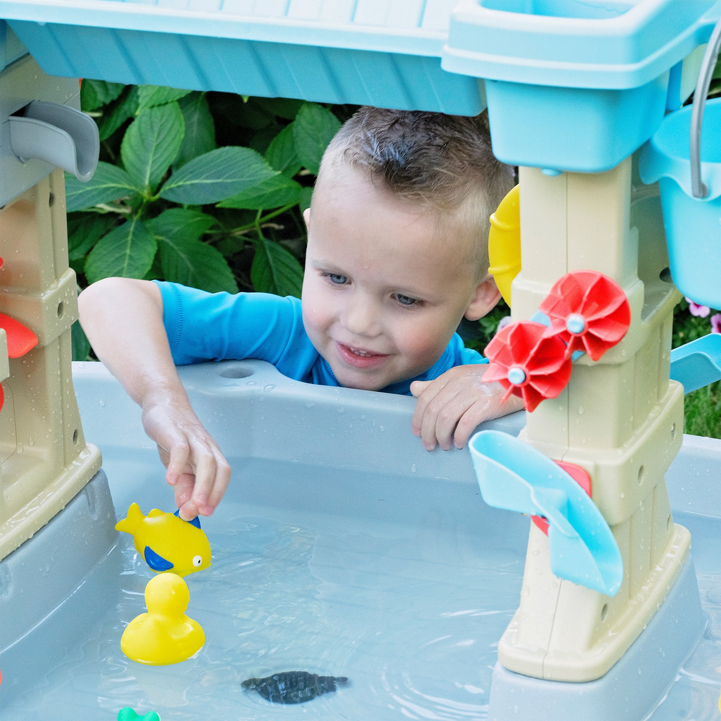 STEP2 RAIN SHOWERS & FLOW WATER TABLE - Thumbnail 4