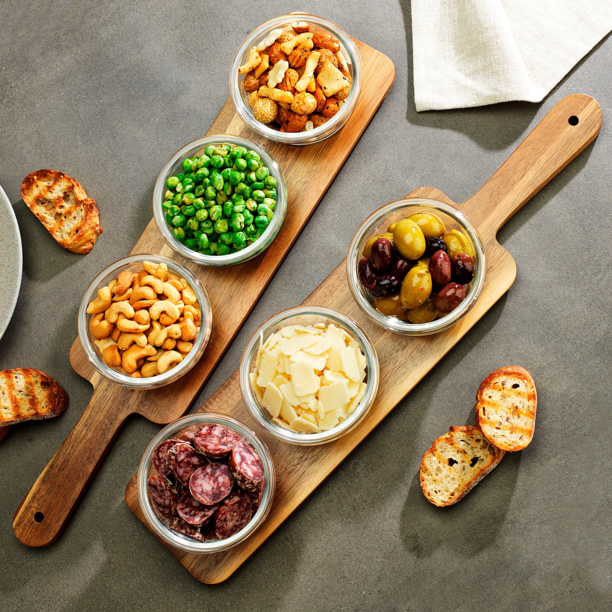 HOME ESSENTIALS SERVING BOARDS 8 PIECE - Image 1