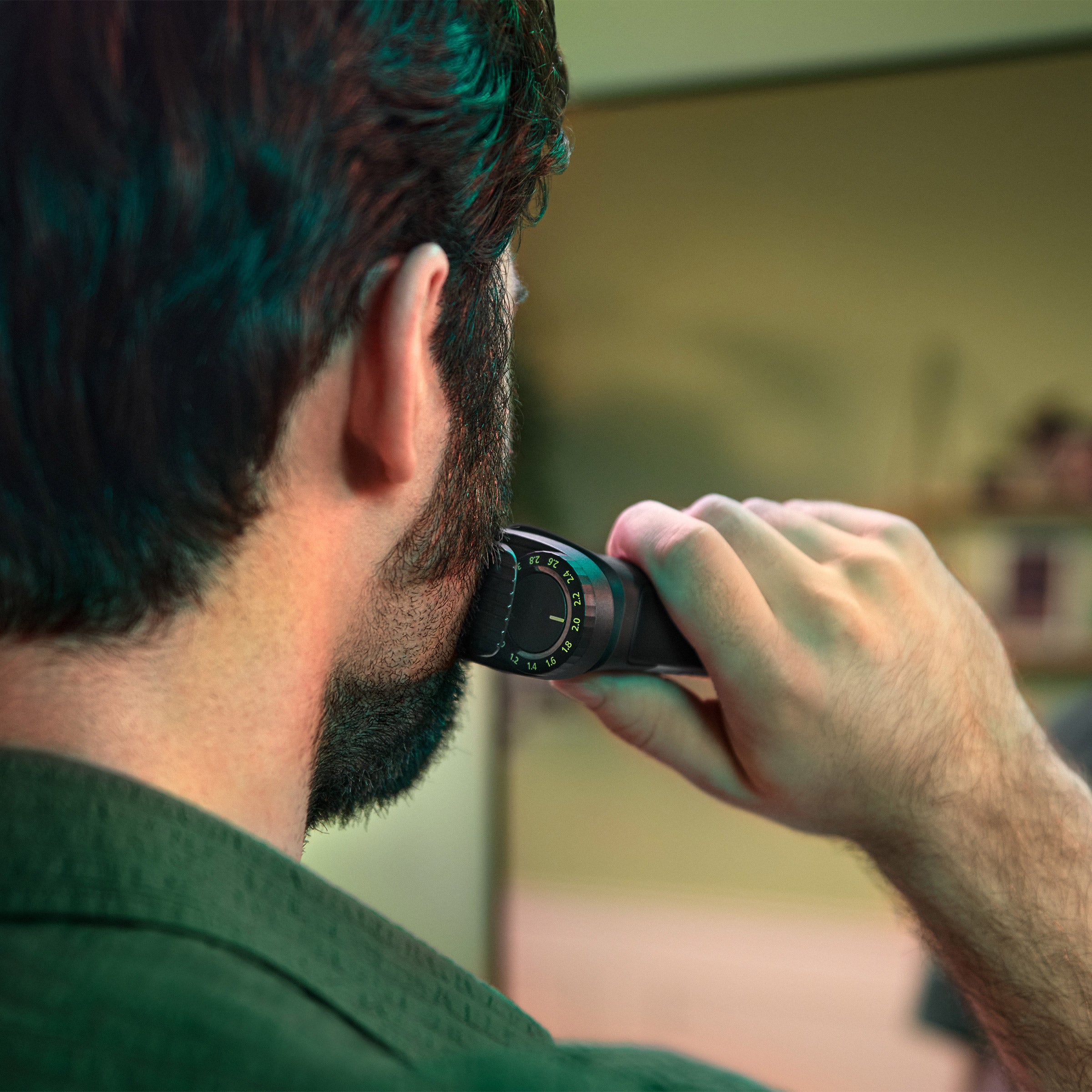 PHILIPS NORELCO MULTIGROOM ALL-IN-ONE TRIMMER ^ - Thumbnail 5