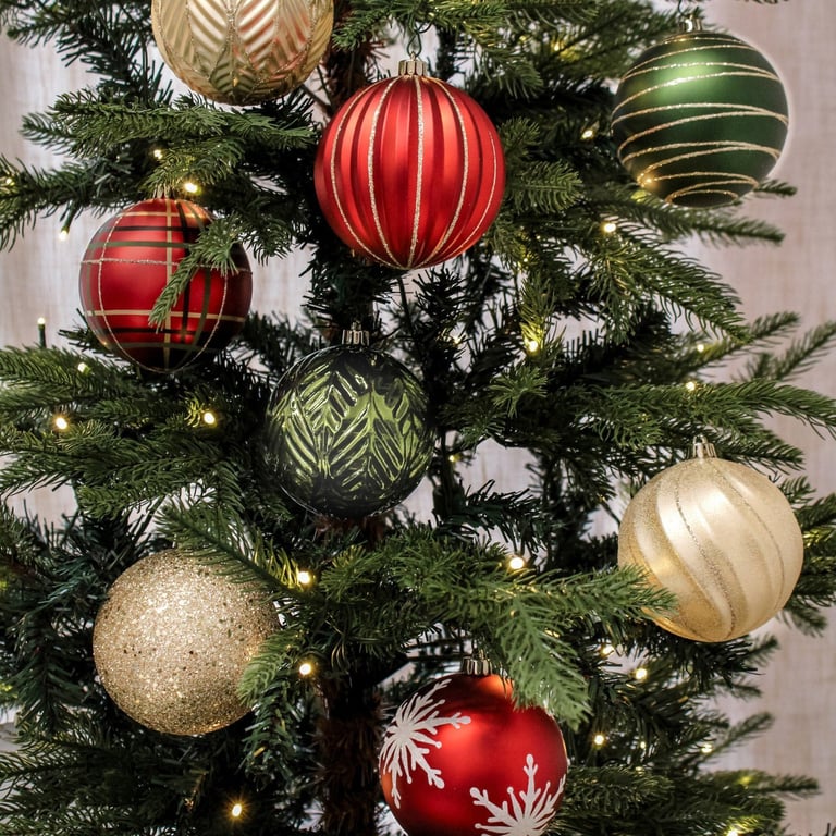 Shatter Resistant Ornaments, 18-Count
