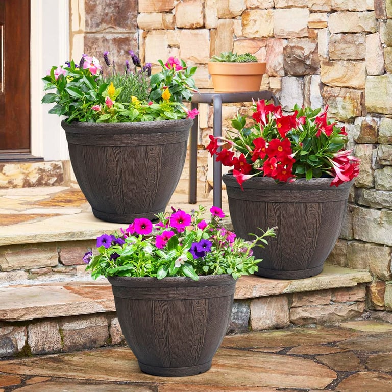Southern Patio Tibot 14.5" Barrel Resin Planter, 3-Pack