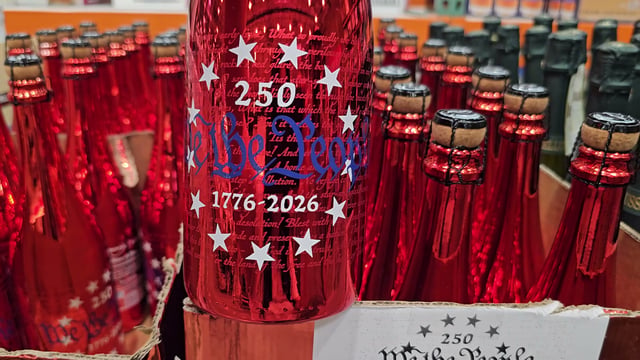 Mano's America 250 Sparkling Wine California 750ML