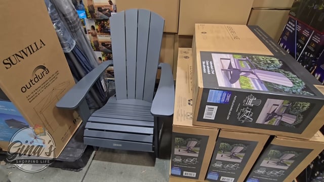 Leisure Line Fanback Adirondack Chair in Gray/White