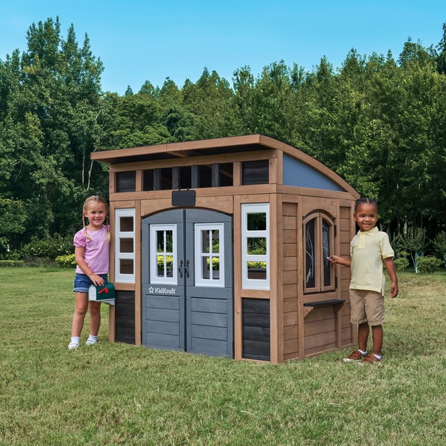 KidKraft Sunny Bluff Outdoor Playhouse