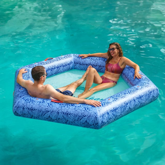 Tommy Bahama 8' Hexagonal Water Hammock