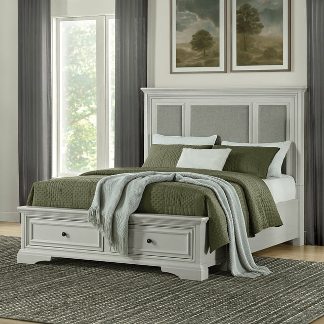 Universal Broadmoore Anistyn Queen Storage Bed