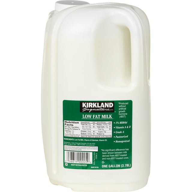 Kirkland Signature 1% Low Fat Milk, 2 Pack of 1 Gallon