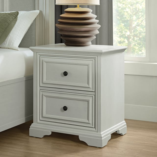 Universal Broadmoore Anistyn Nightstand