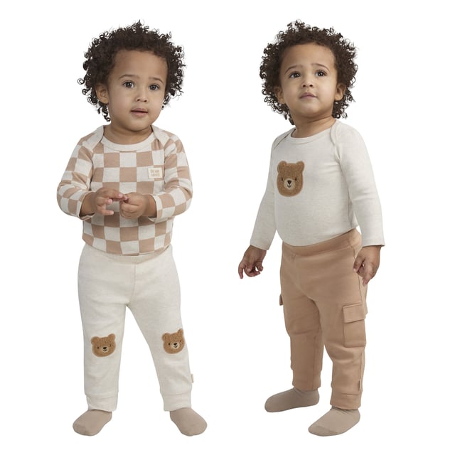 Huggies Baby 4-Piece Layette Set