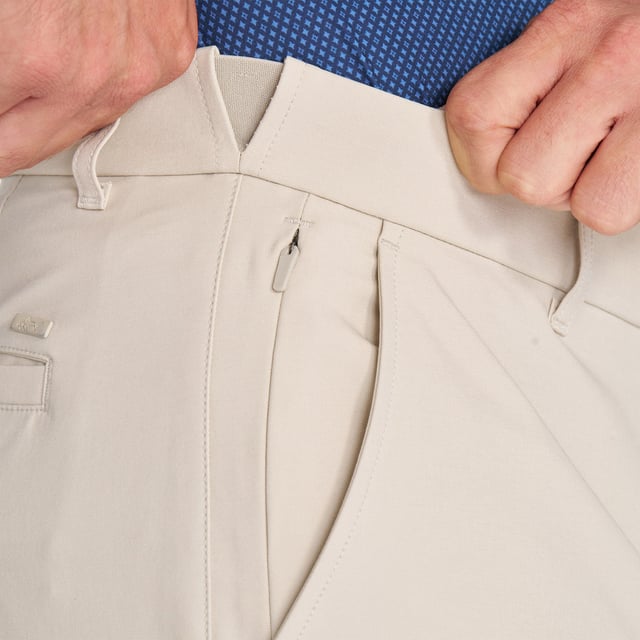 Greg Norman Men's Golf Short